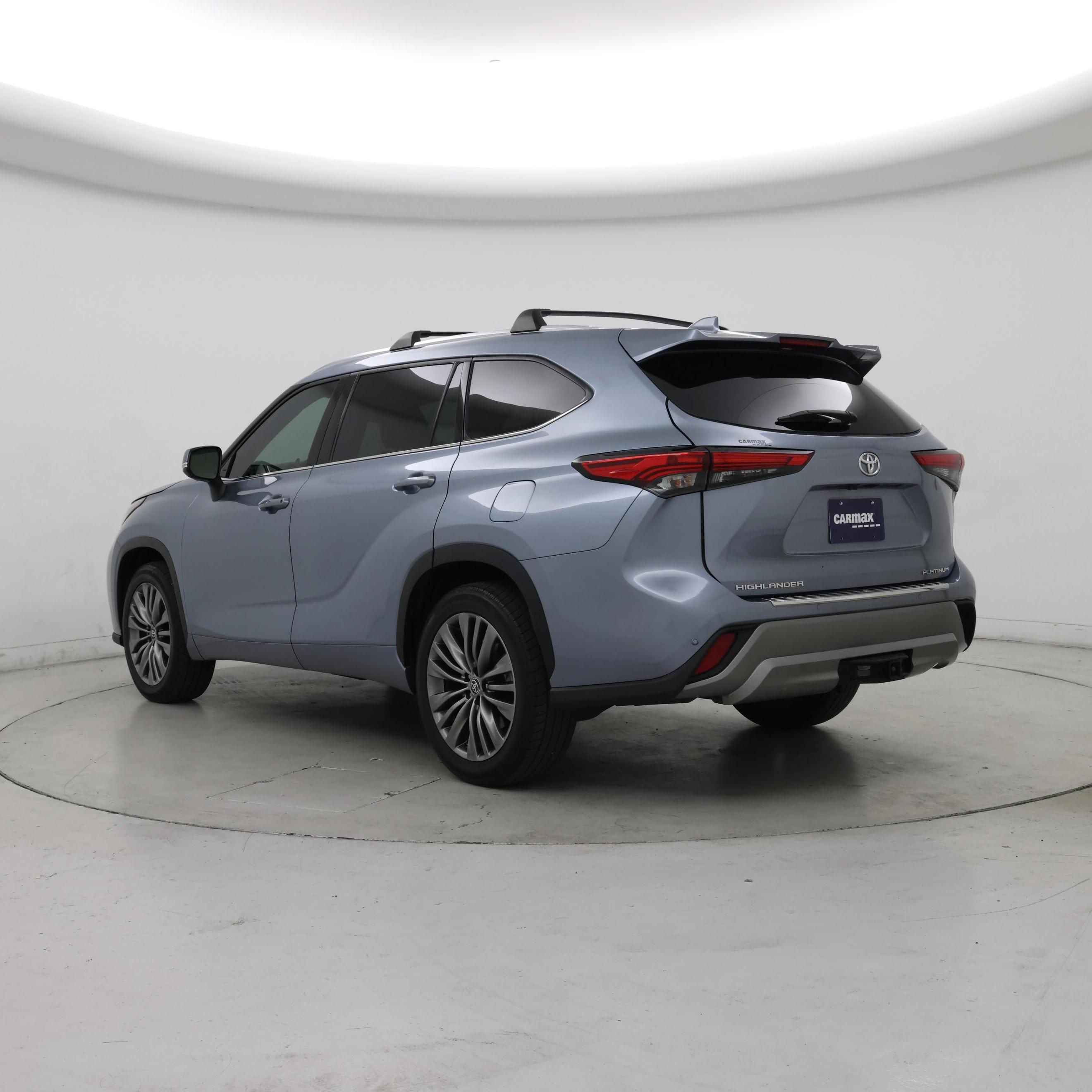 Thumbnail: 2021 Toyota Highlander - 2
