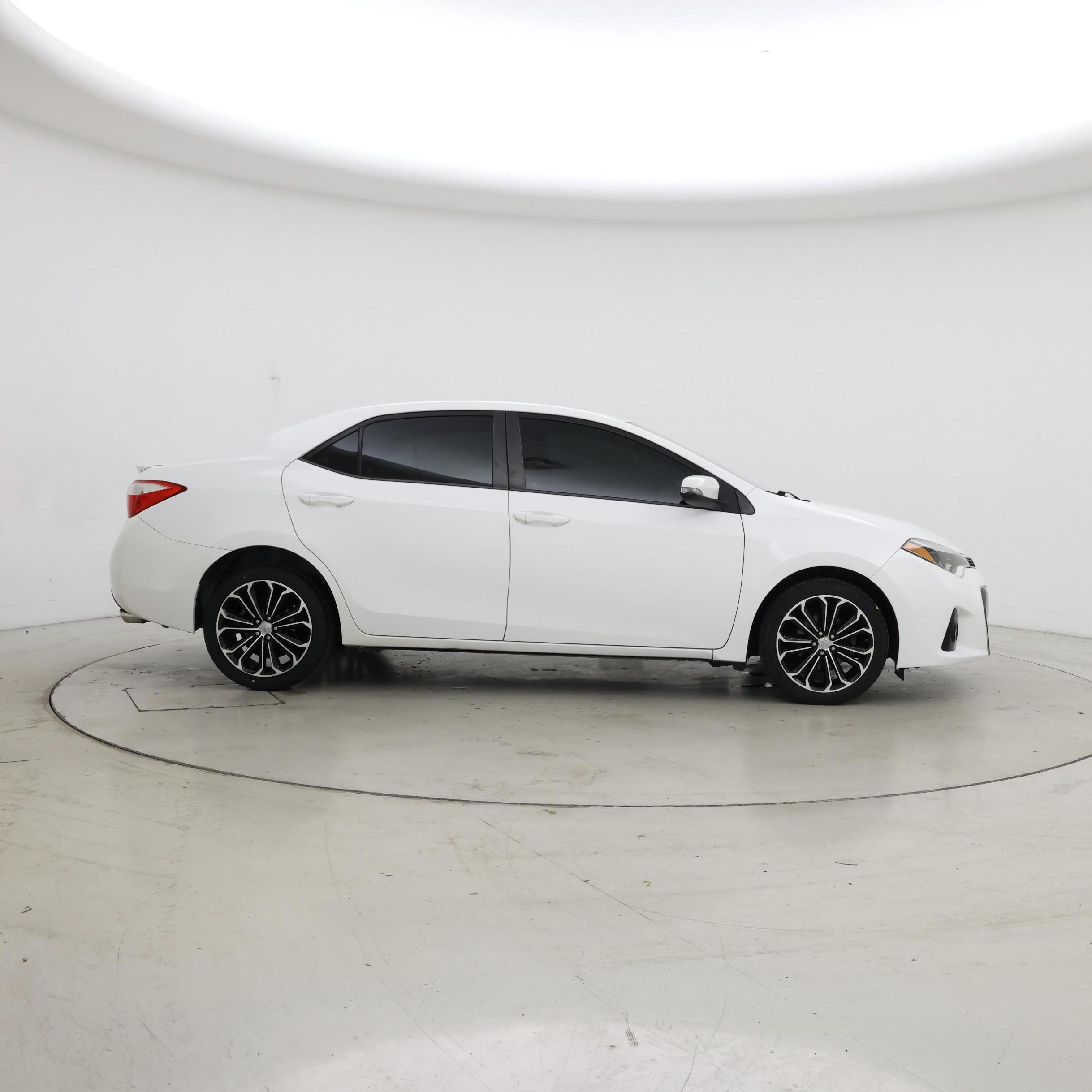 Thumbnail: 2015 Toyota Corolla - 7