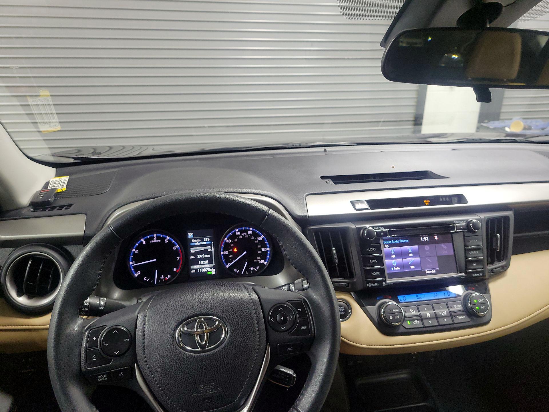 Thumbnail: 2017 Toyota RAV4 - 9