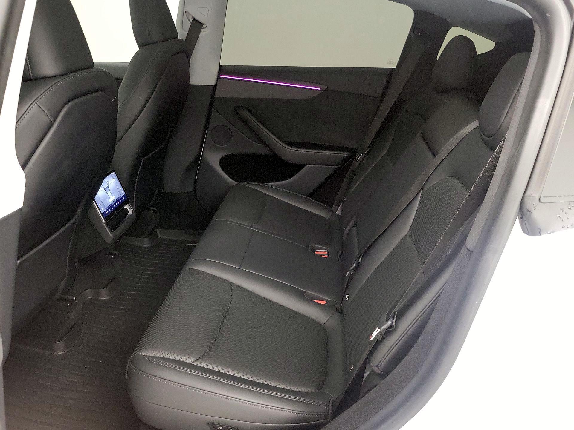 Thumbnail: 2026 Tesla Model Y - 20