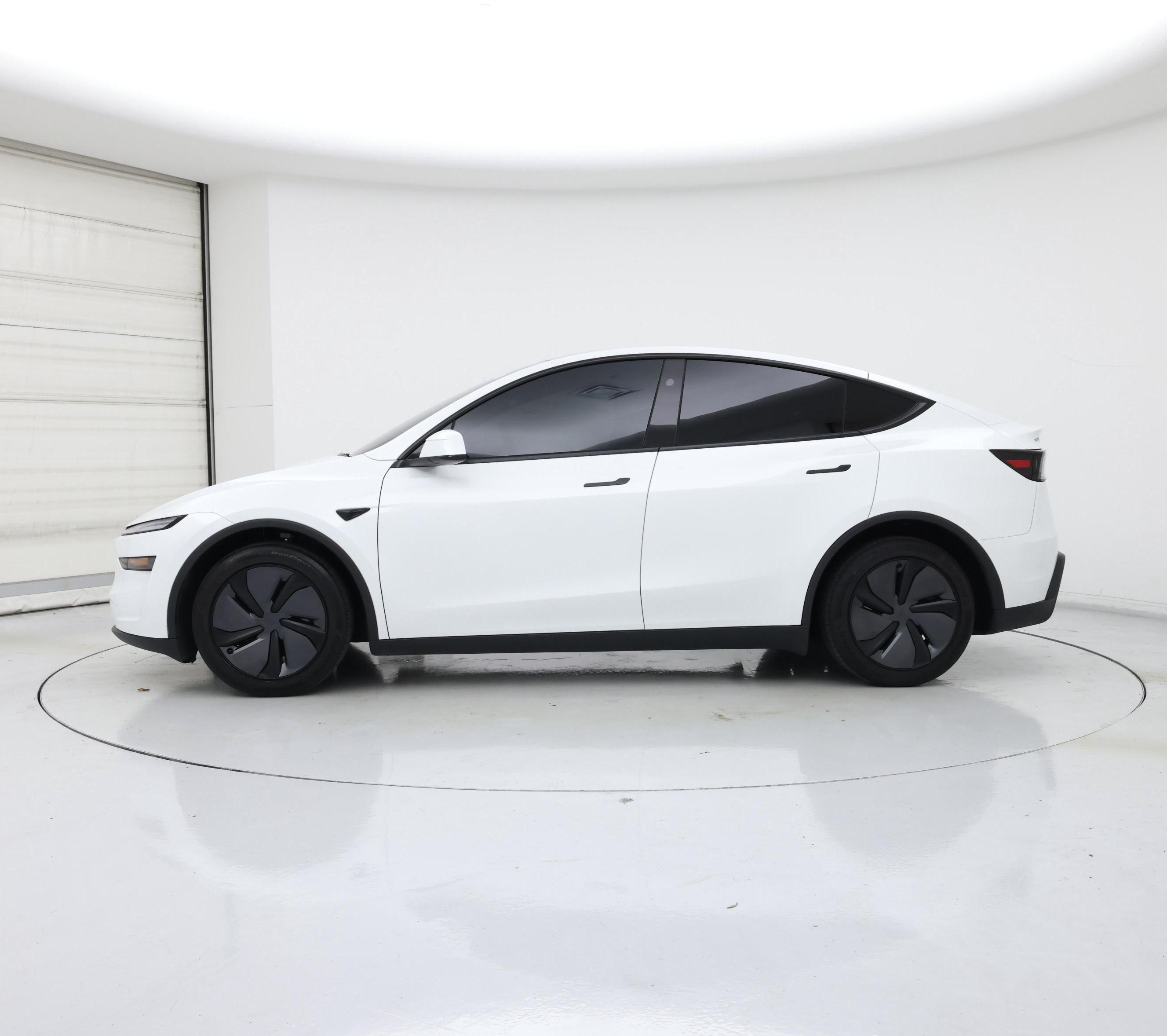Thumbnail: 2026 Tesla Model Y - 3