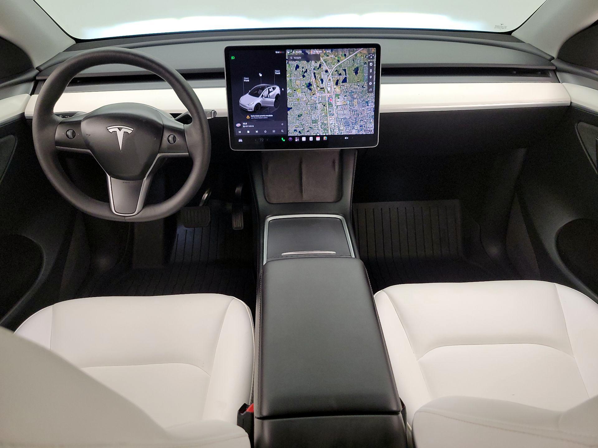 Thumbnail: 2023 Tesla Model Y - 9