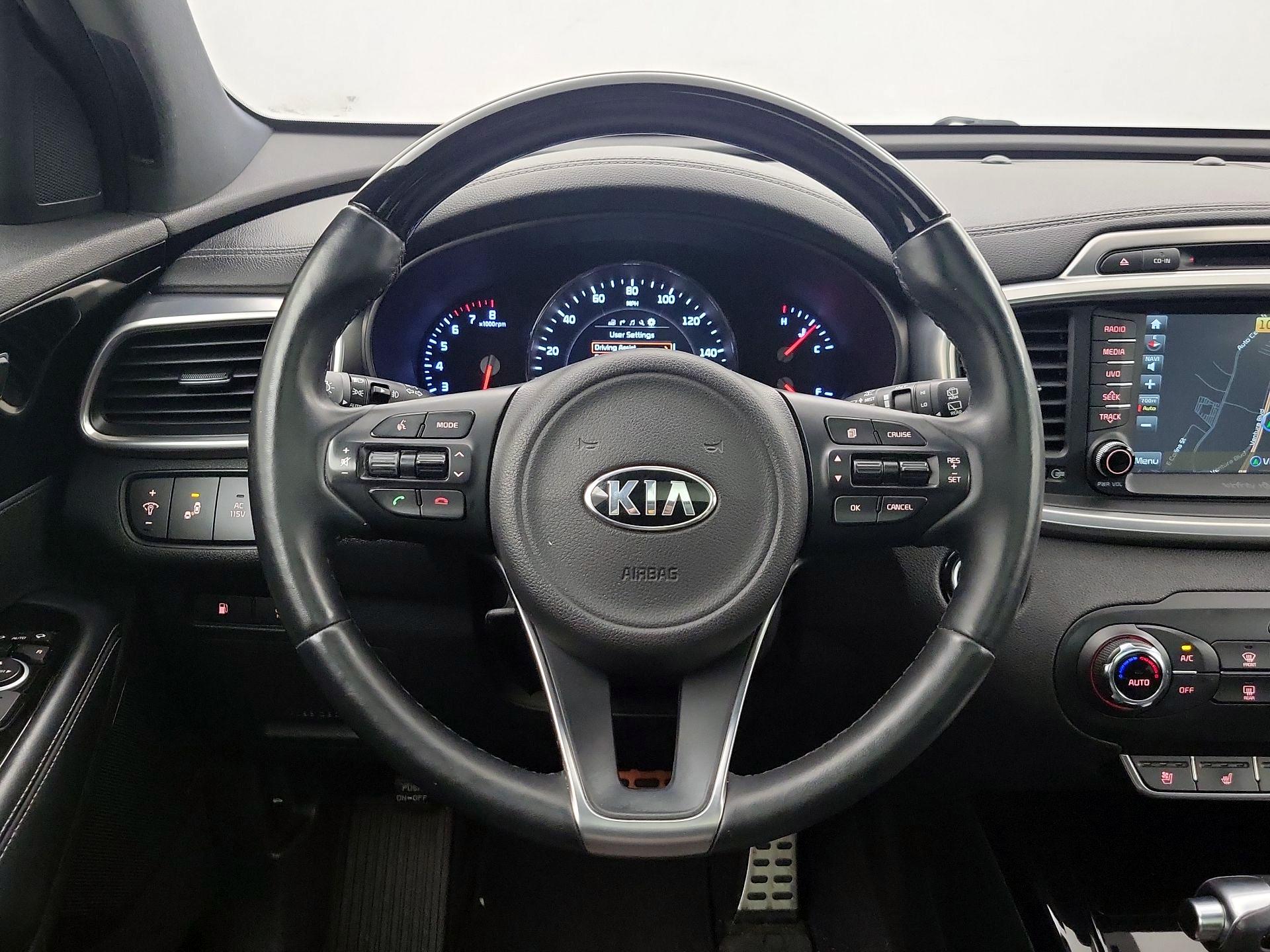 Thumbnail: 2016 Kia Sorento - 10