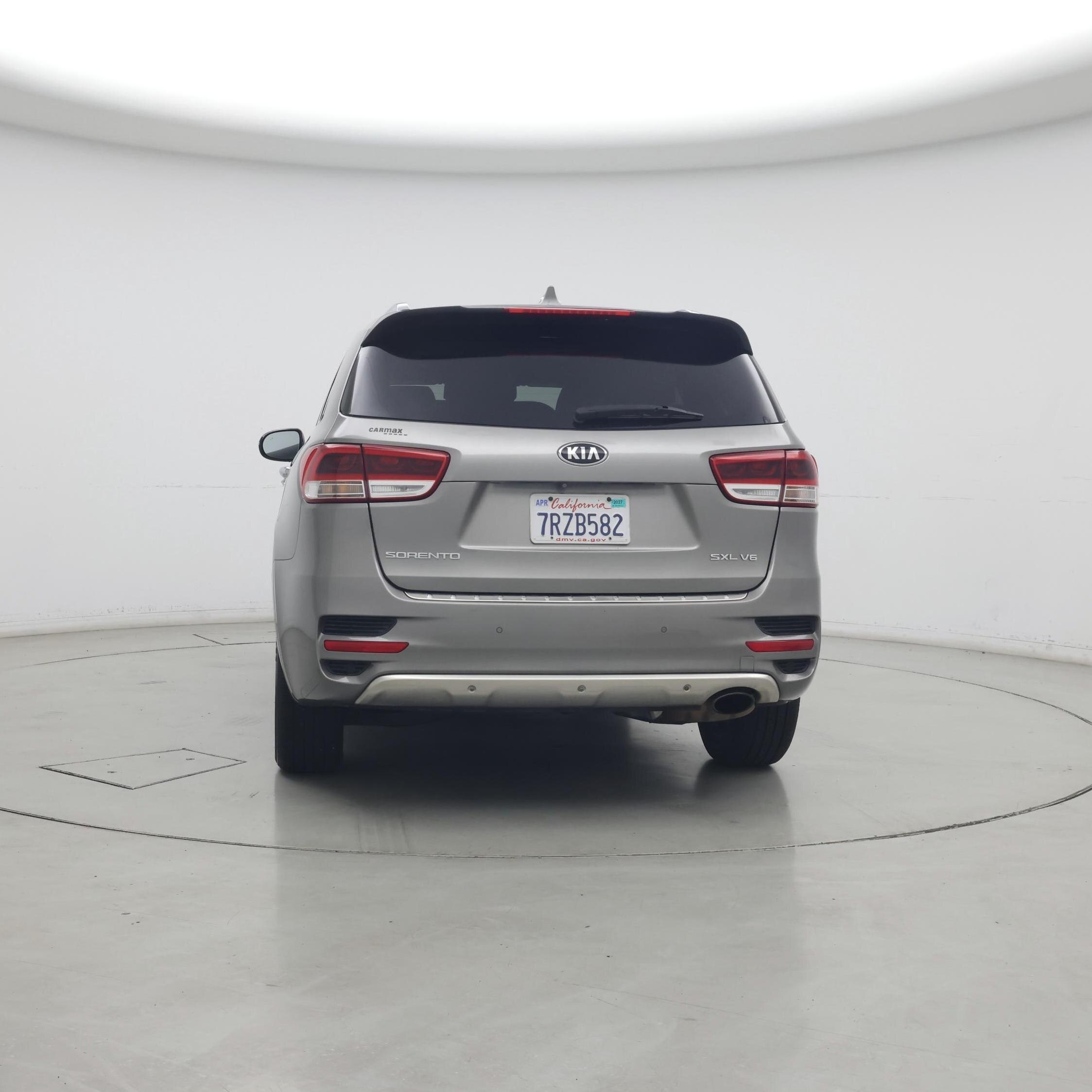 Thumbnail: 2016 Kia Sorento - 6