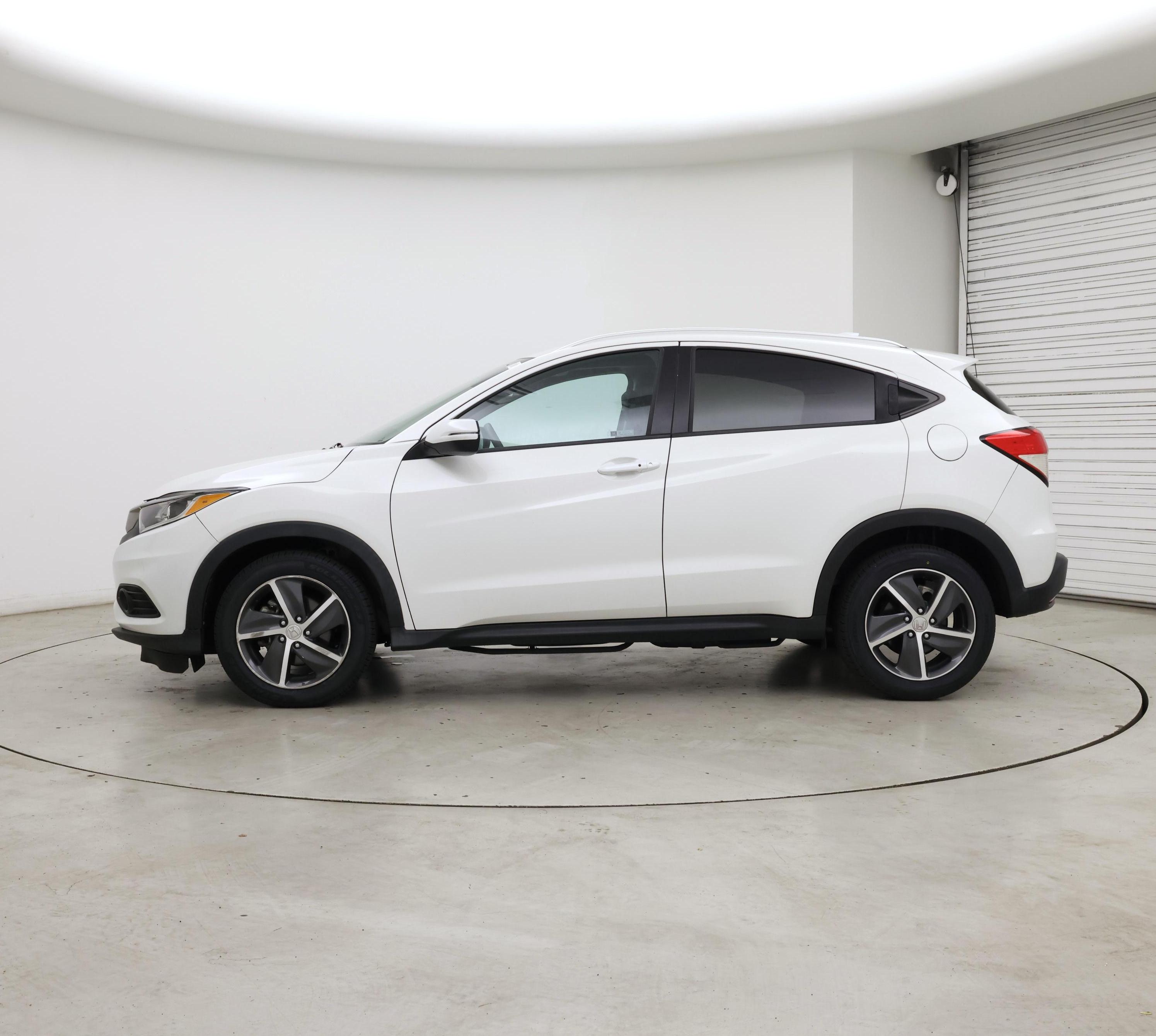 Thumbnail: 2021 Honda HR-V - 3