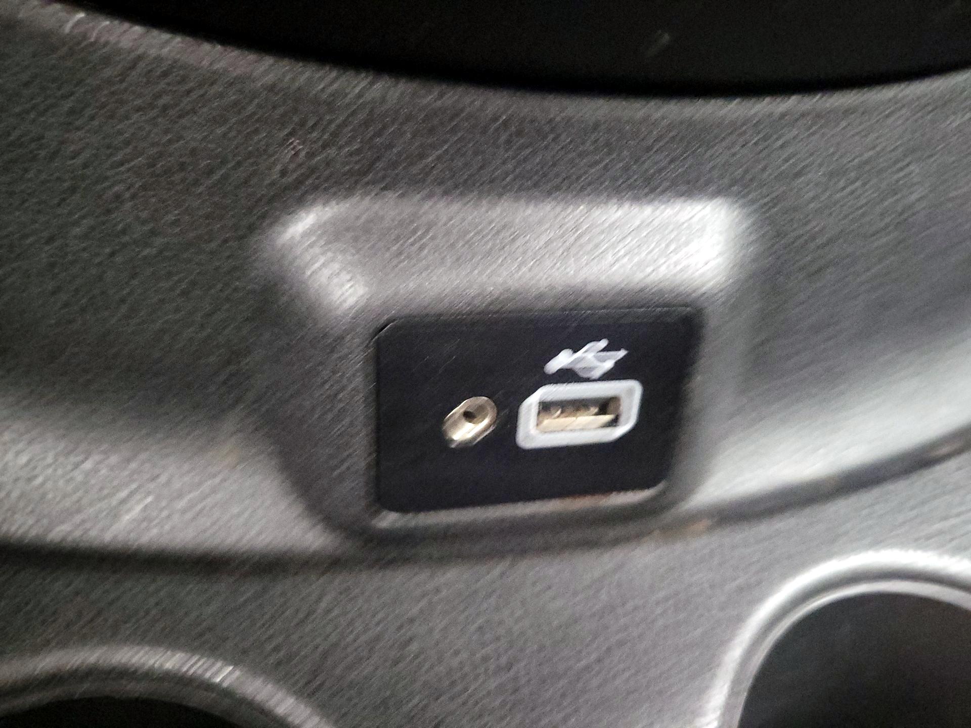 Thumbnail: 2019 Nissan Versa - 19
