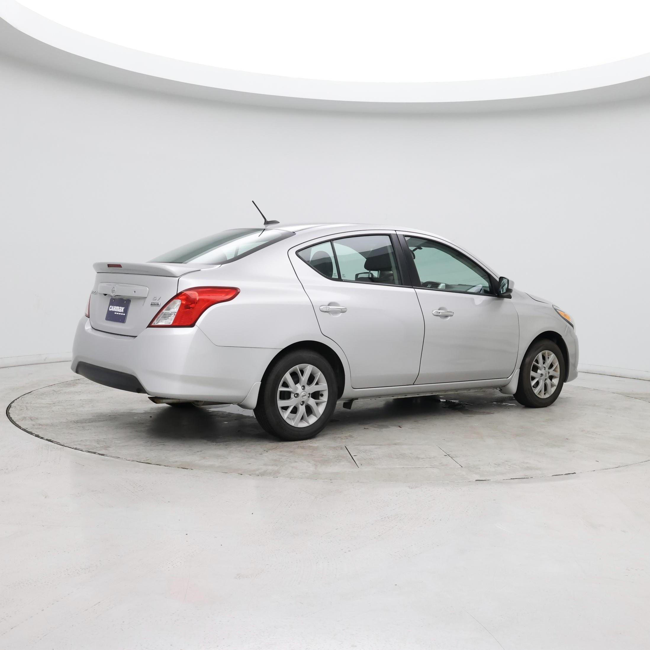 Thumbnail: 2019 Nissan Versa - 6