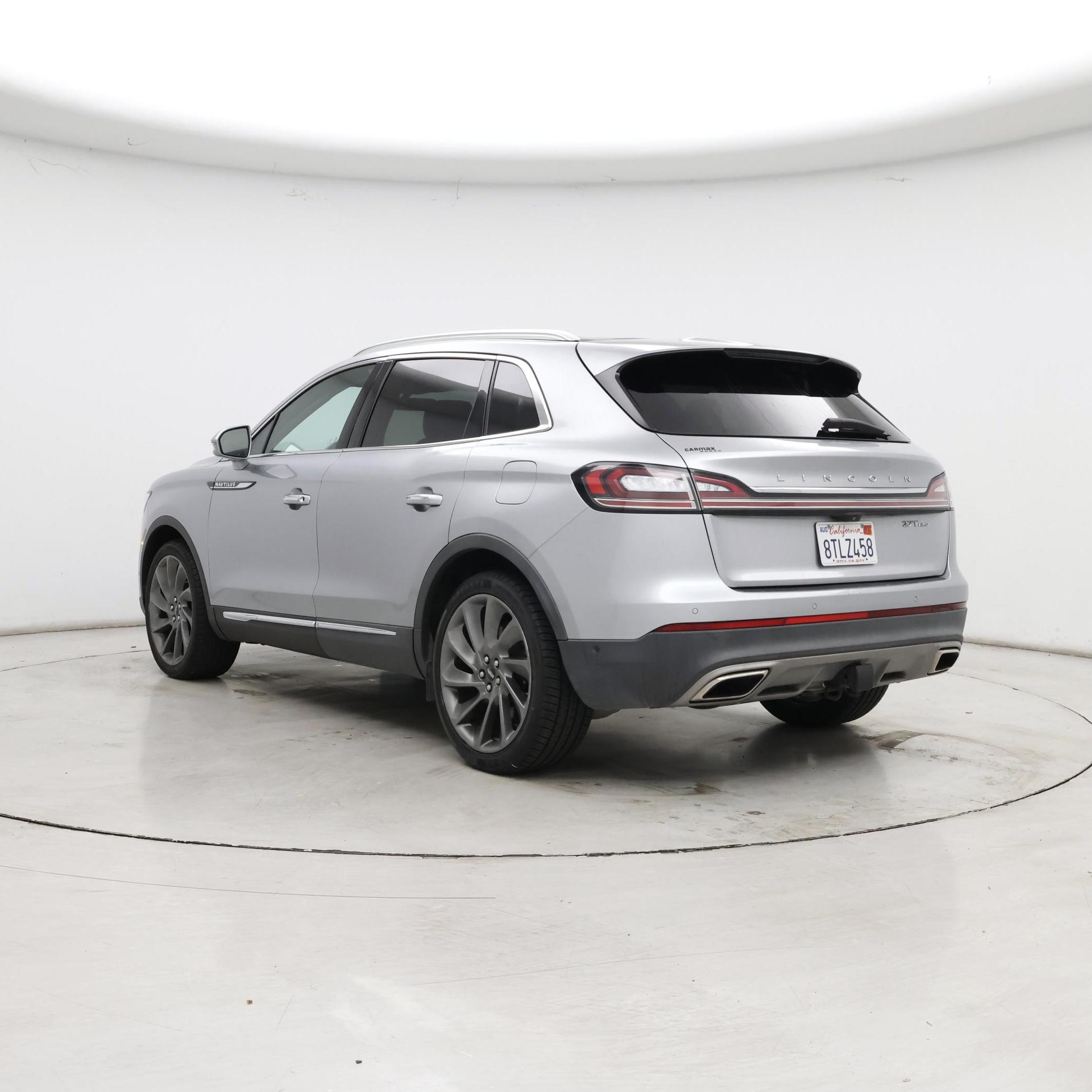 Thumbnail: 2020 Lincoln Nautilus - 2