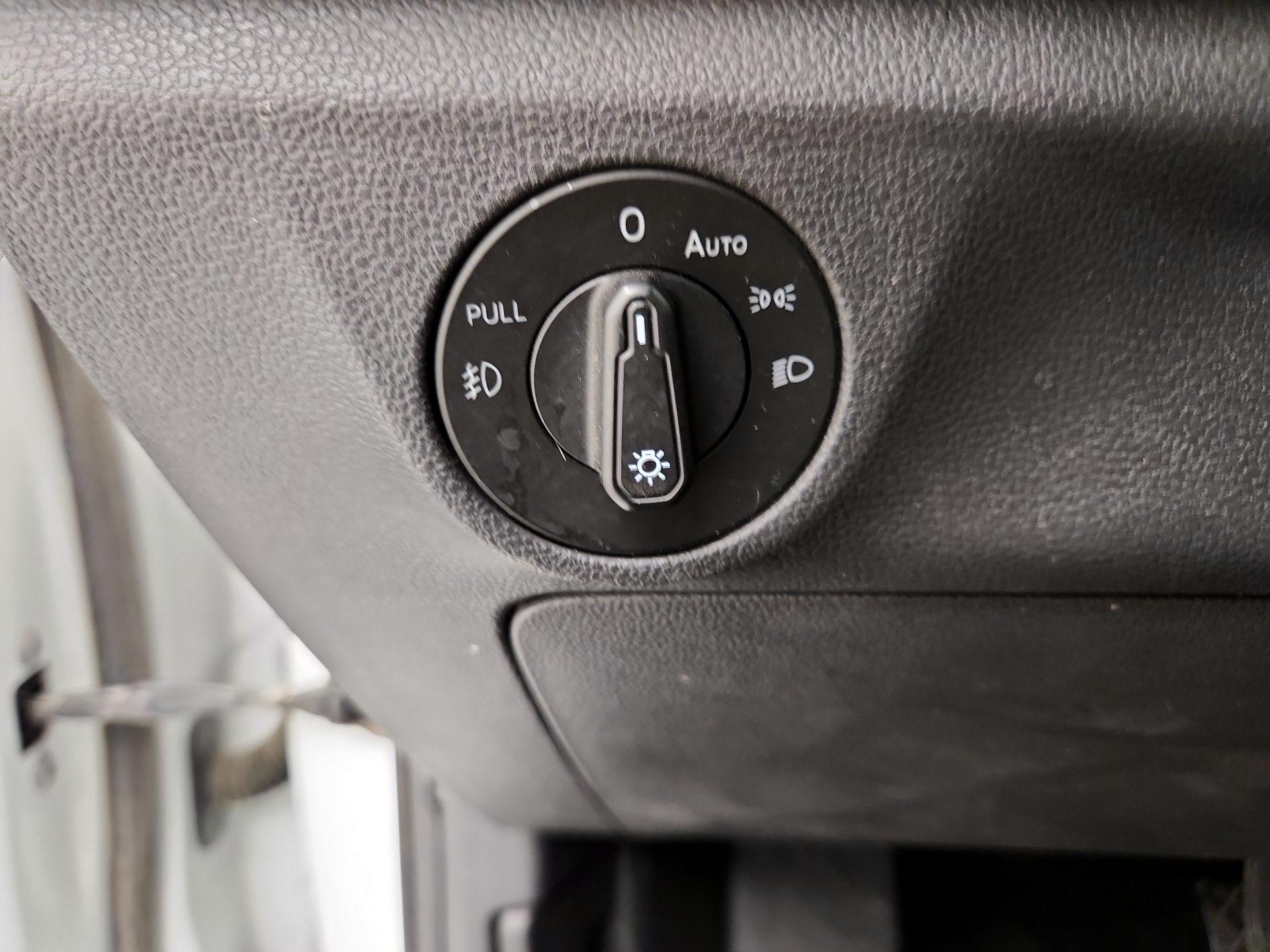Thumbnail: 2020 Volkswagen Jetta - 13