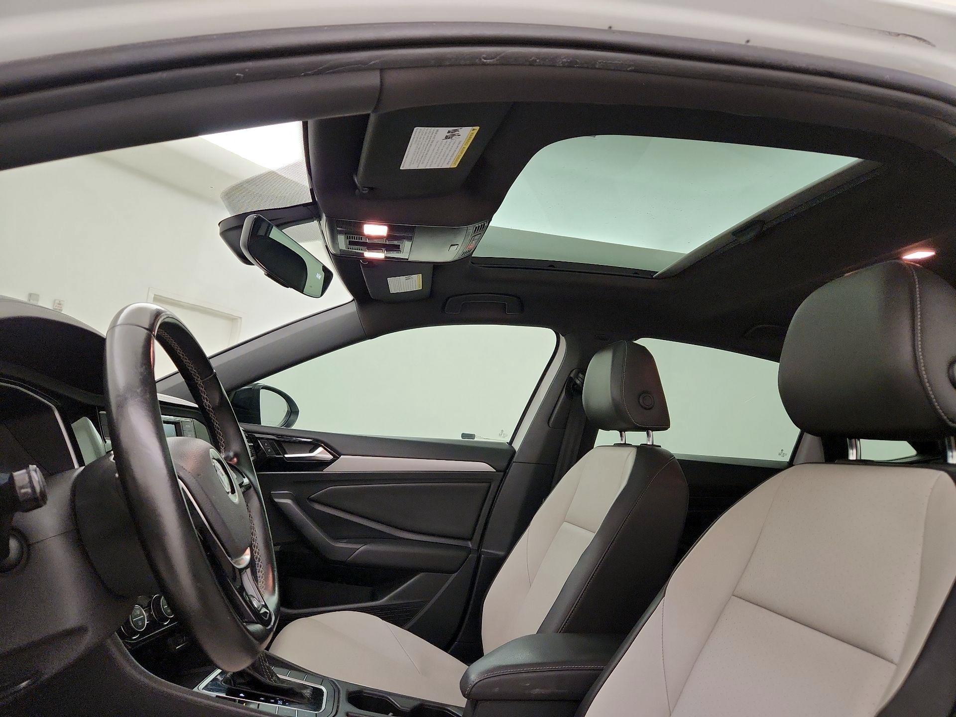 Thumbnail: 2020 Volkswagen Jetta - 19