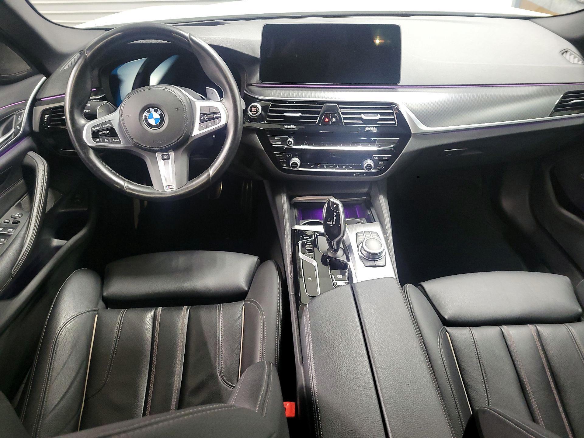 Thumbnail: 2022 BMW 5 Series - 9