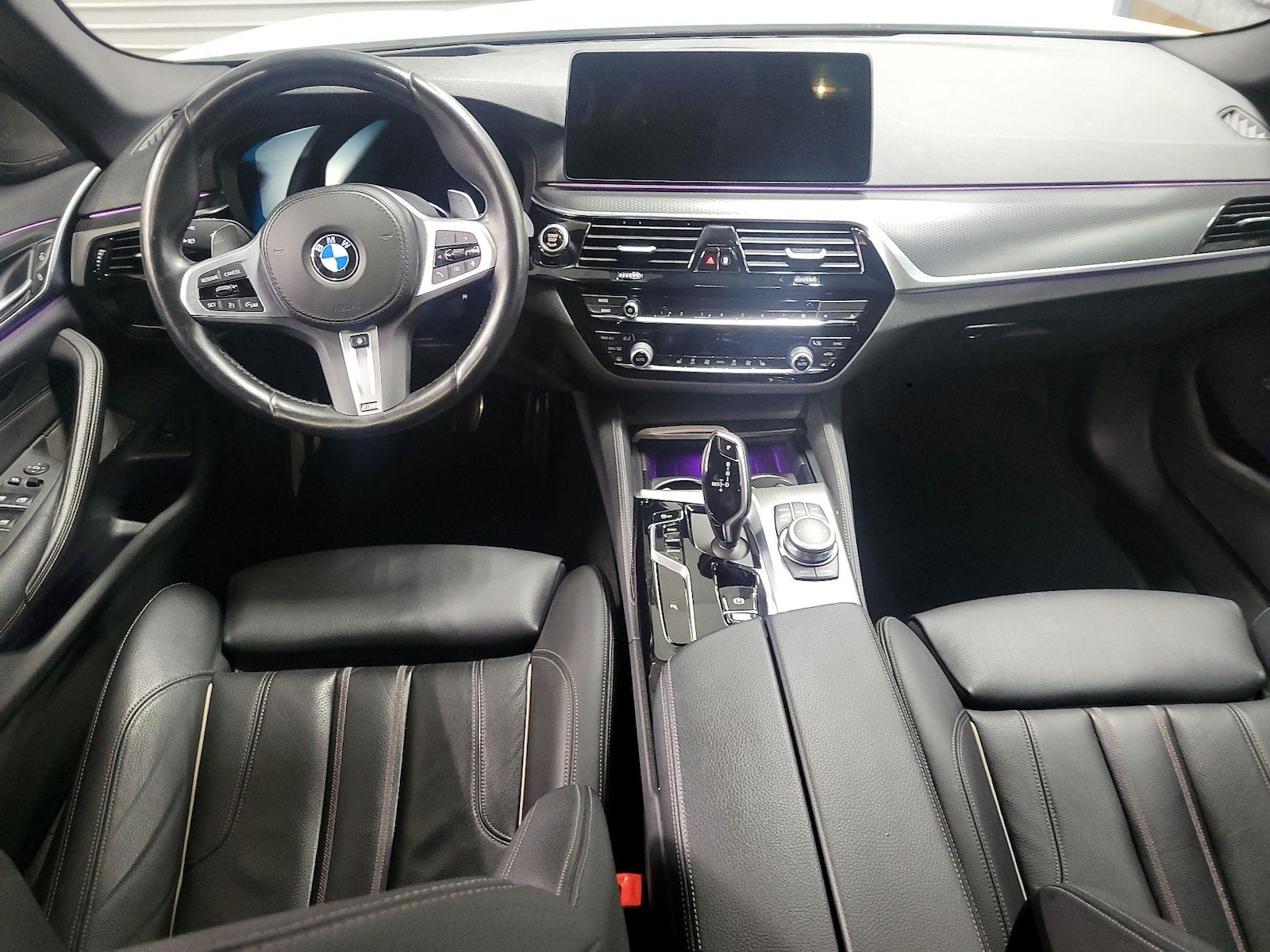 2022 BMW 5 Series 540i - Photo 10