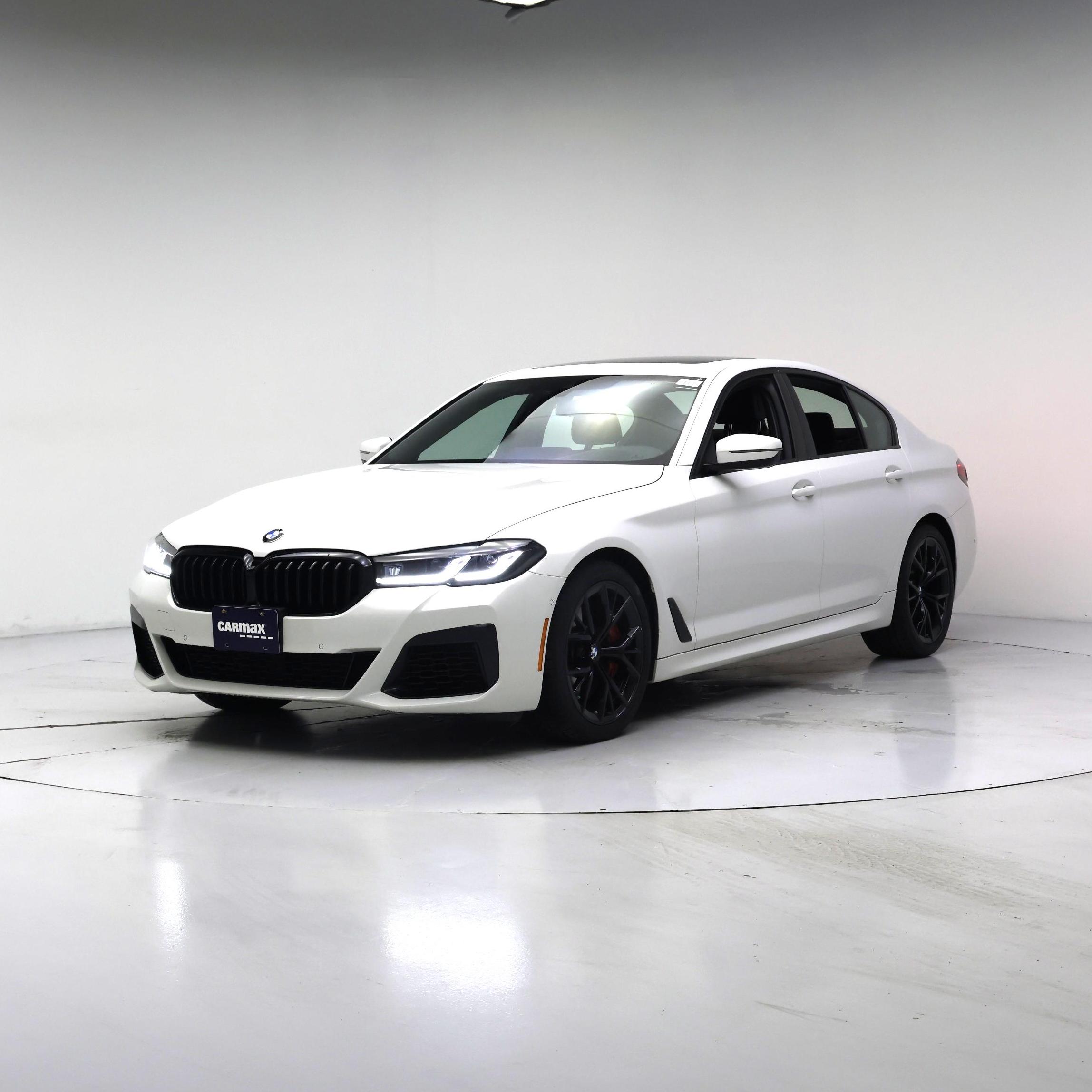 Thumbnail: 2022 BMW 5 Series - 4