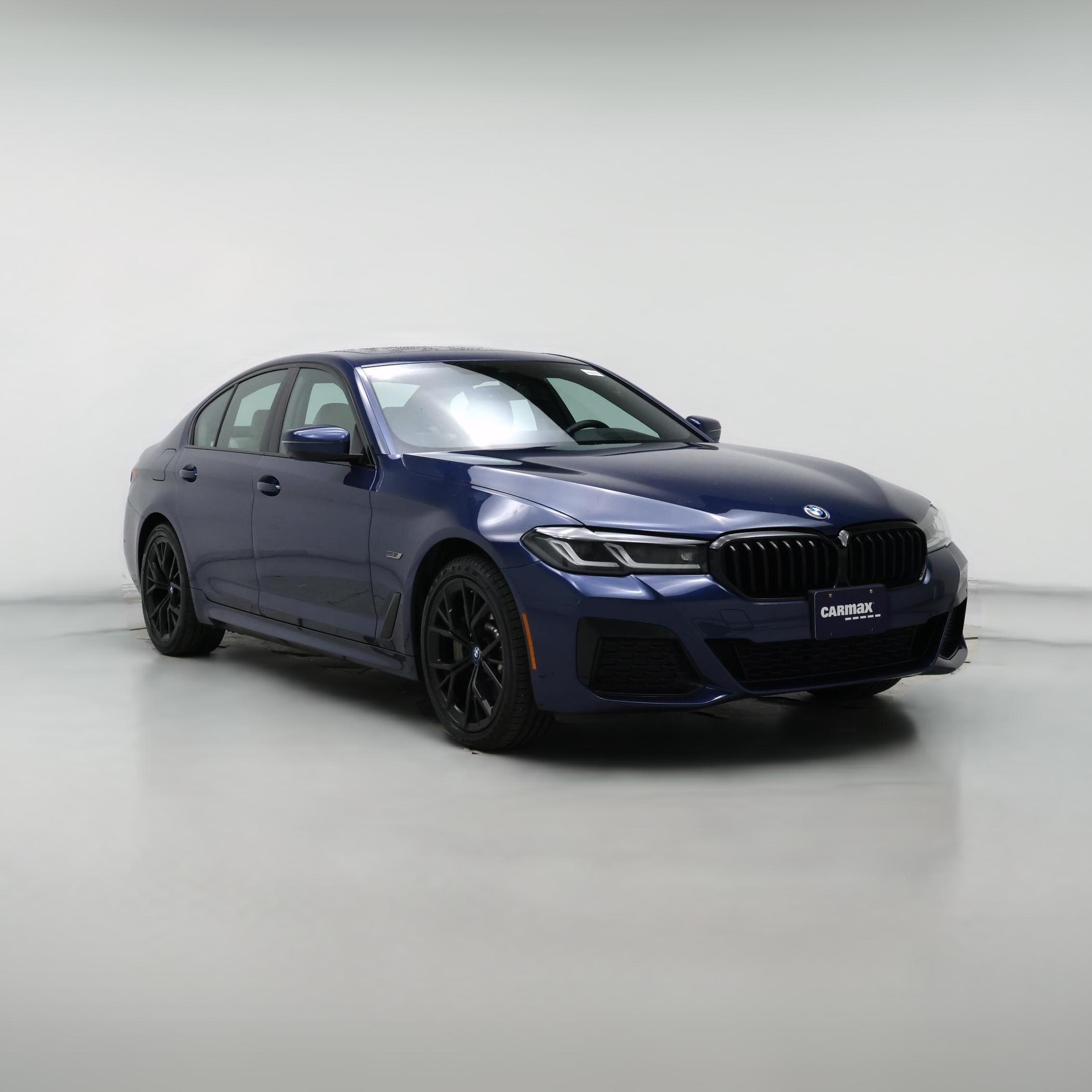 Thumbnail: 2022 BMW 5 Series - 1