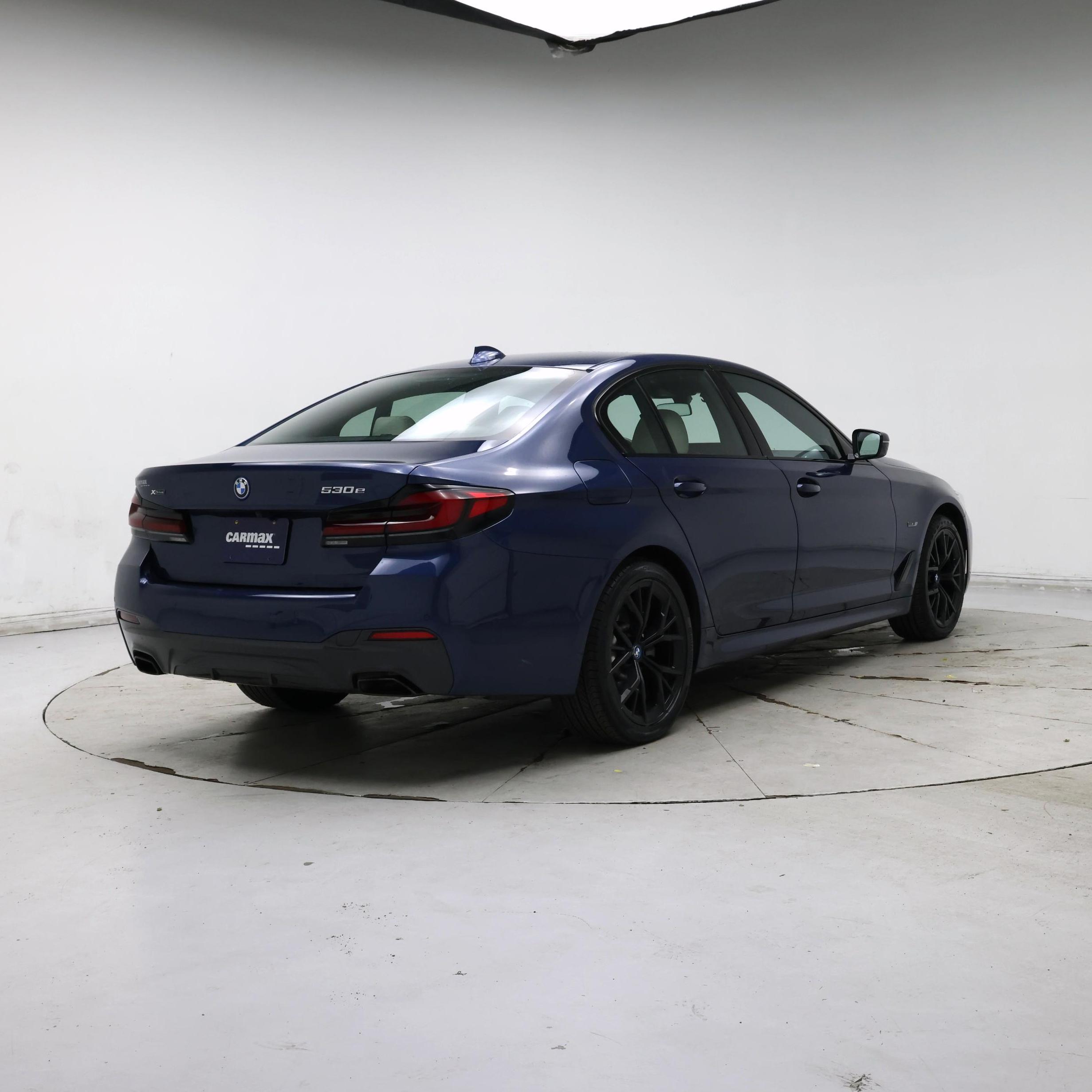 Thumbnail: 2022 BMW 5 Series - 8