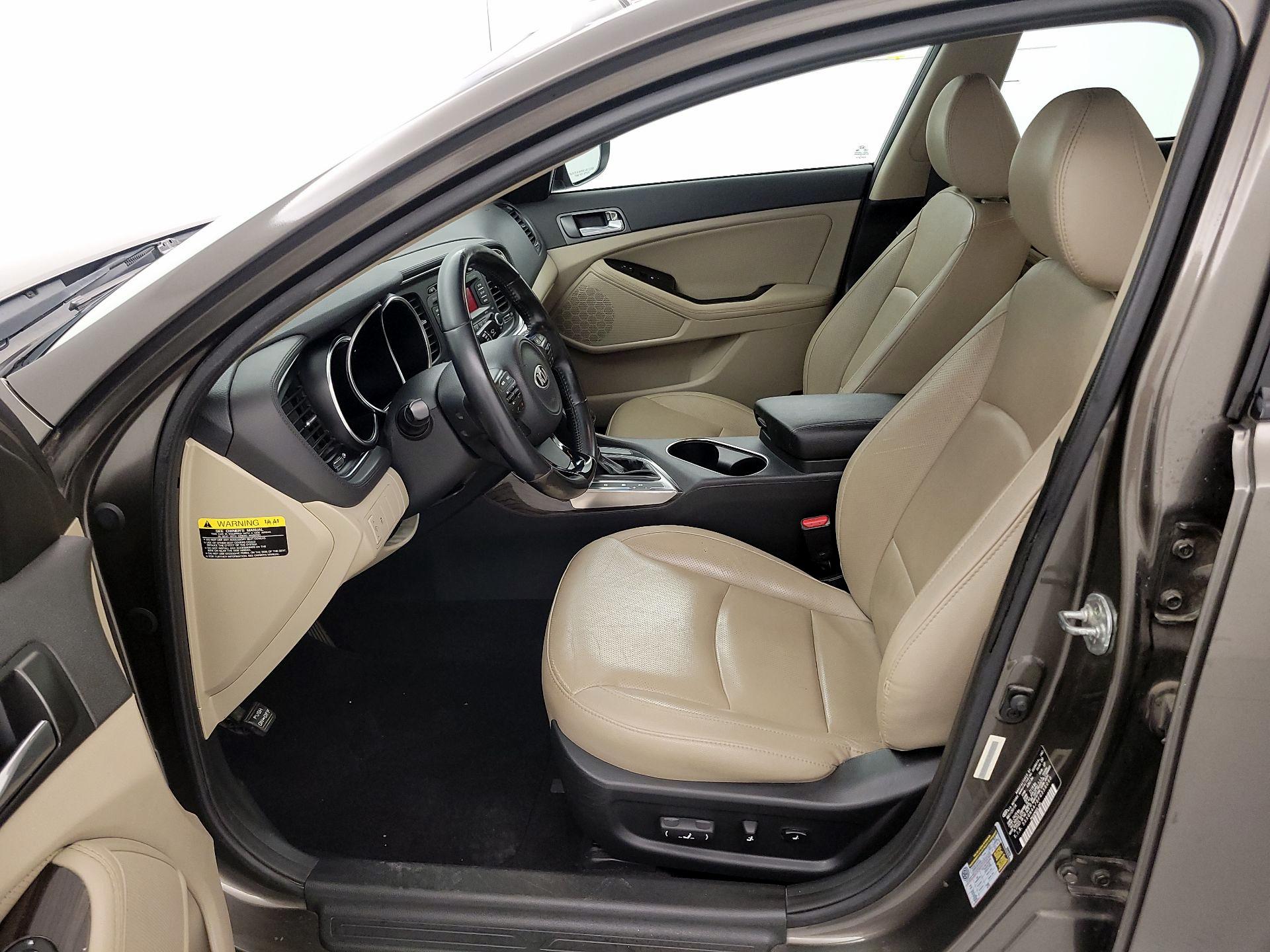 Thumbnail: 2015 Kia Optima - 11