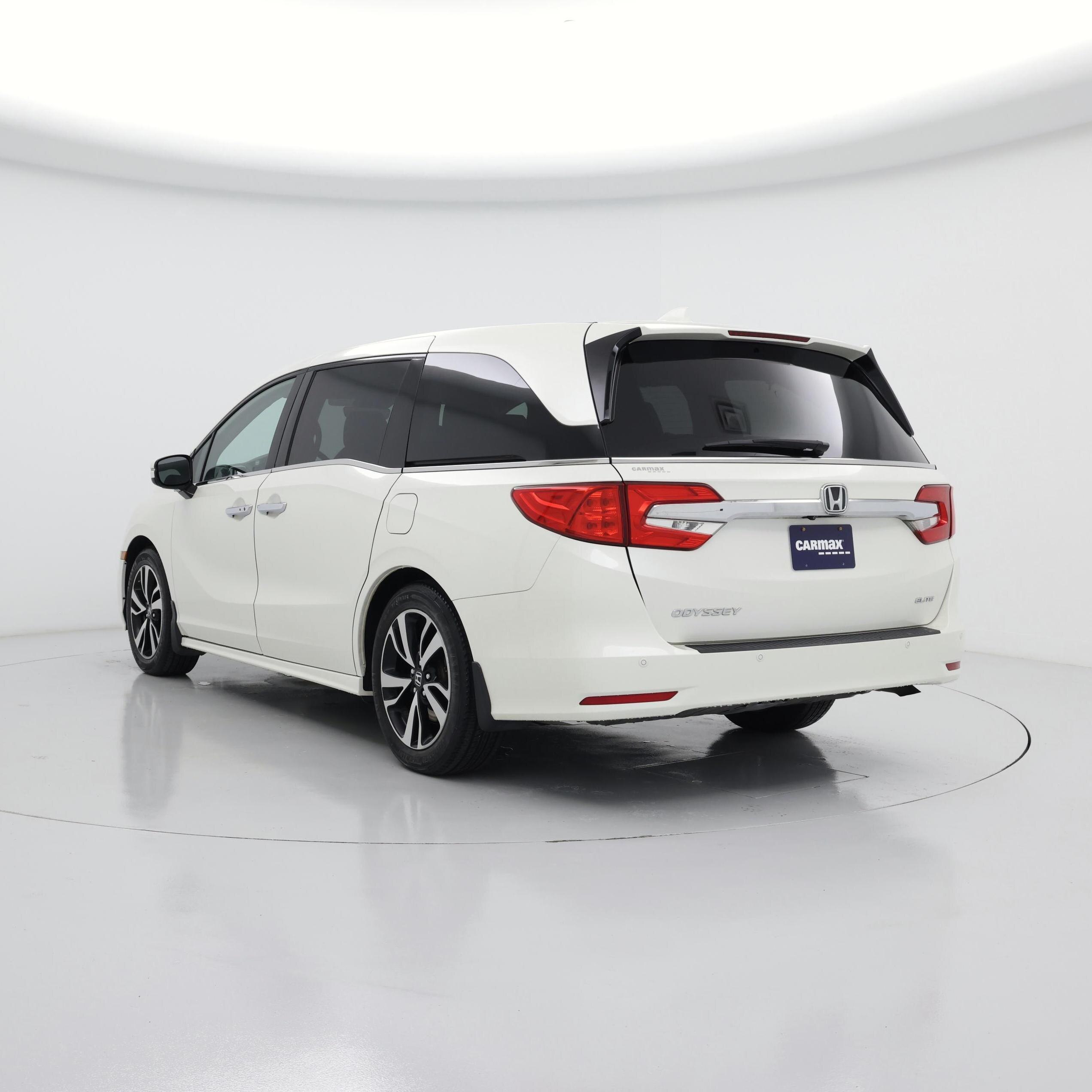 Thumbnail: 2018 Honda Odyssey - 2