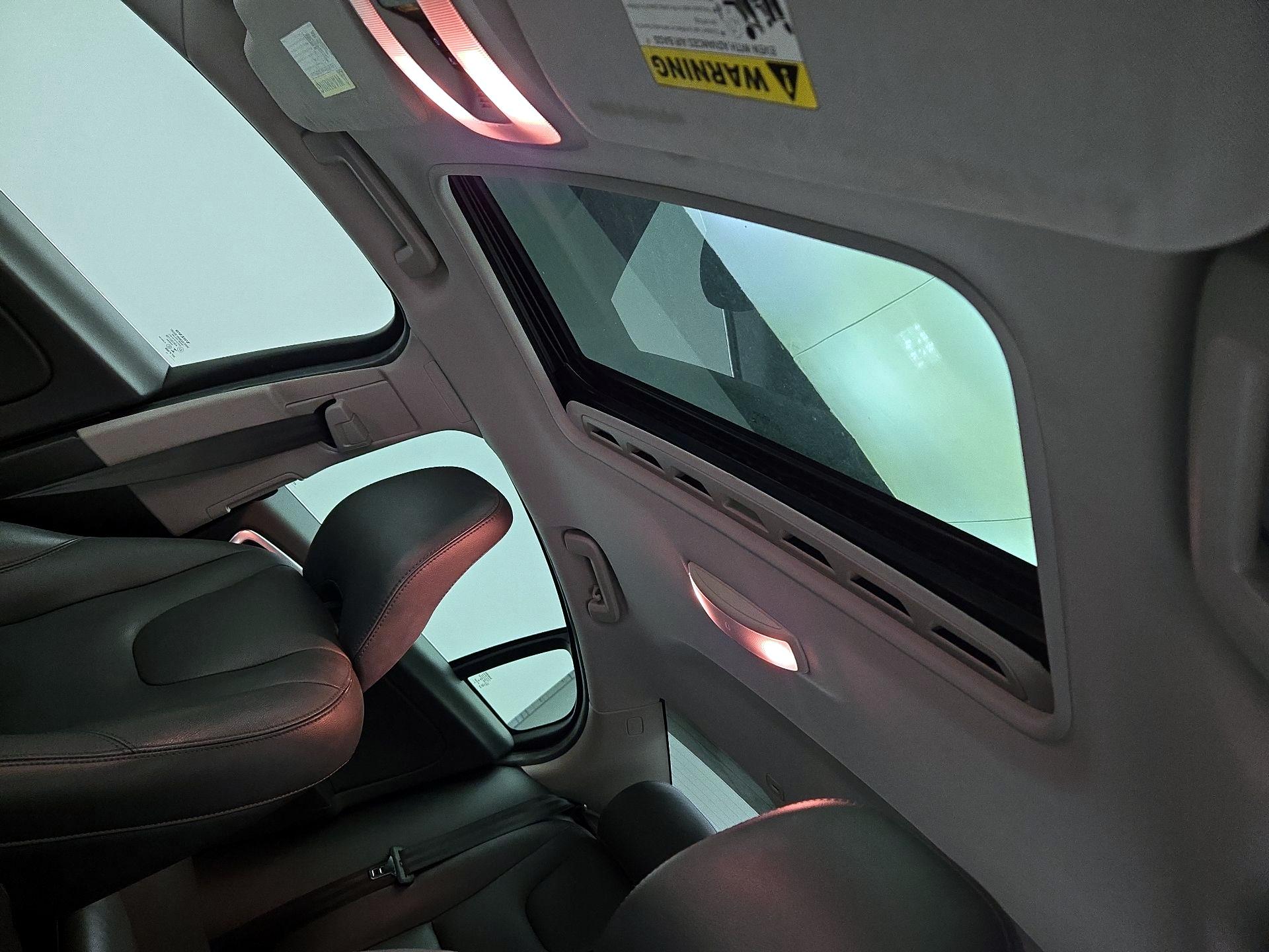 Thumbnail: 2015 Volvo S60 - 18