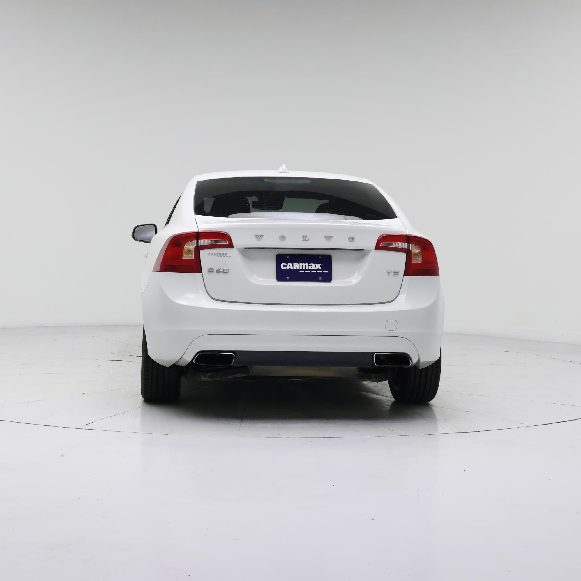 Thumbnail: 2015 Volvo S60 - 6