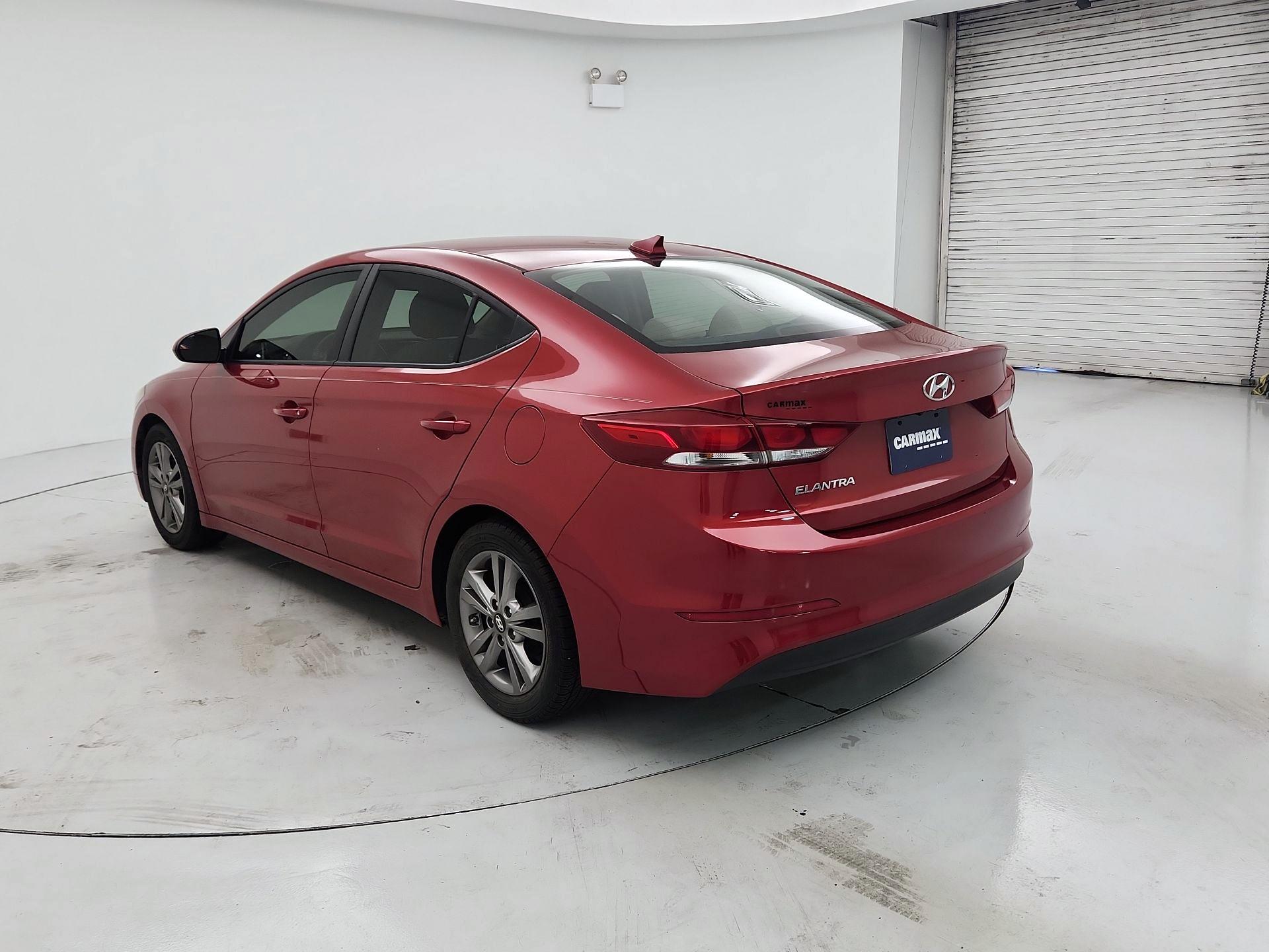 Thumbnail: 2017 Hyundai Elantra - 7