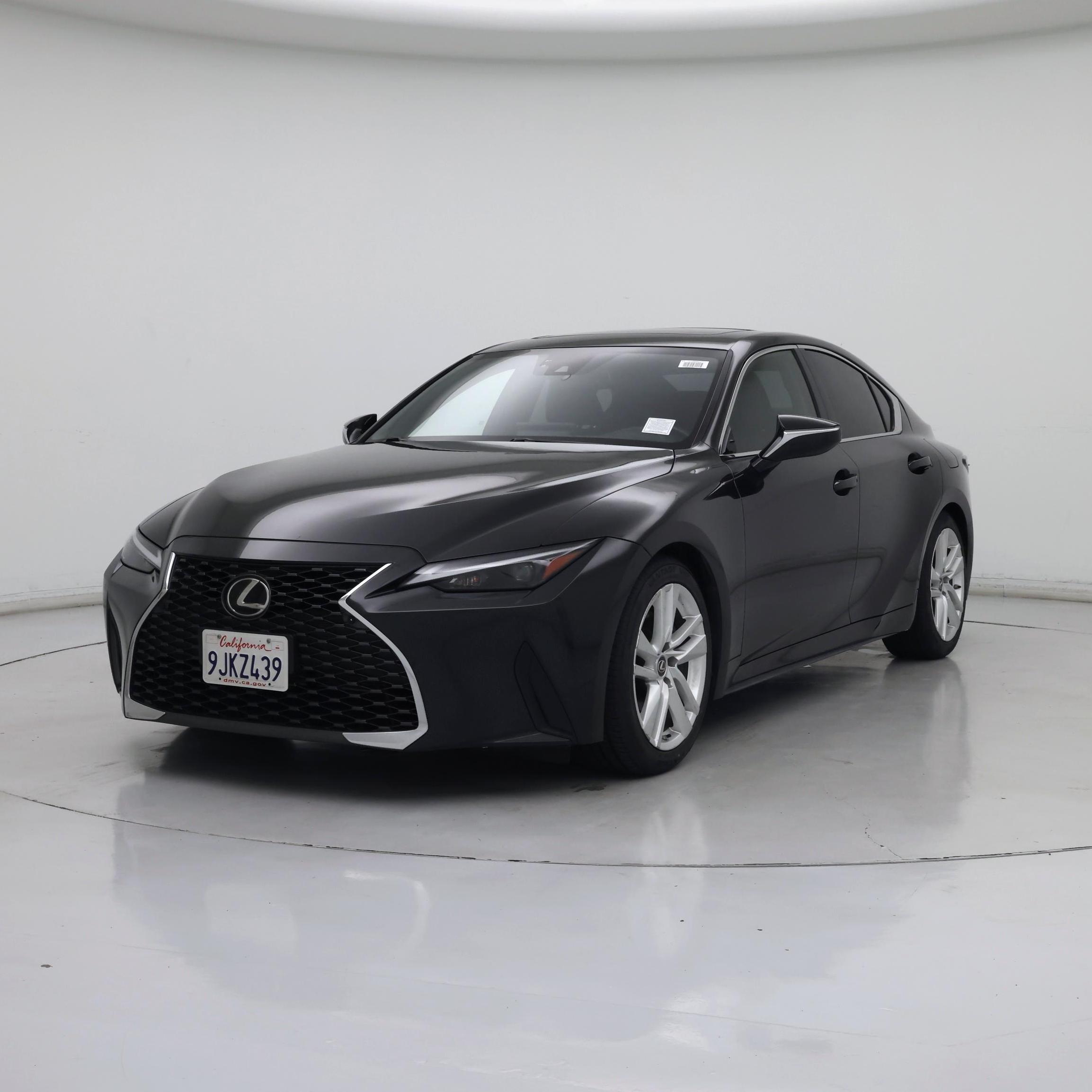 Thumbnail: 2021 Lexus IS - 4