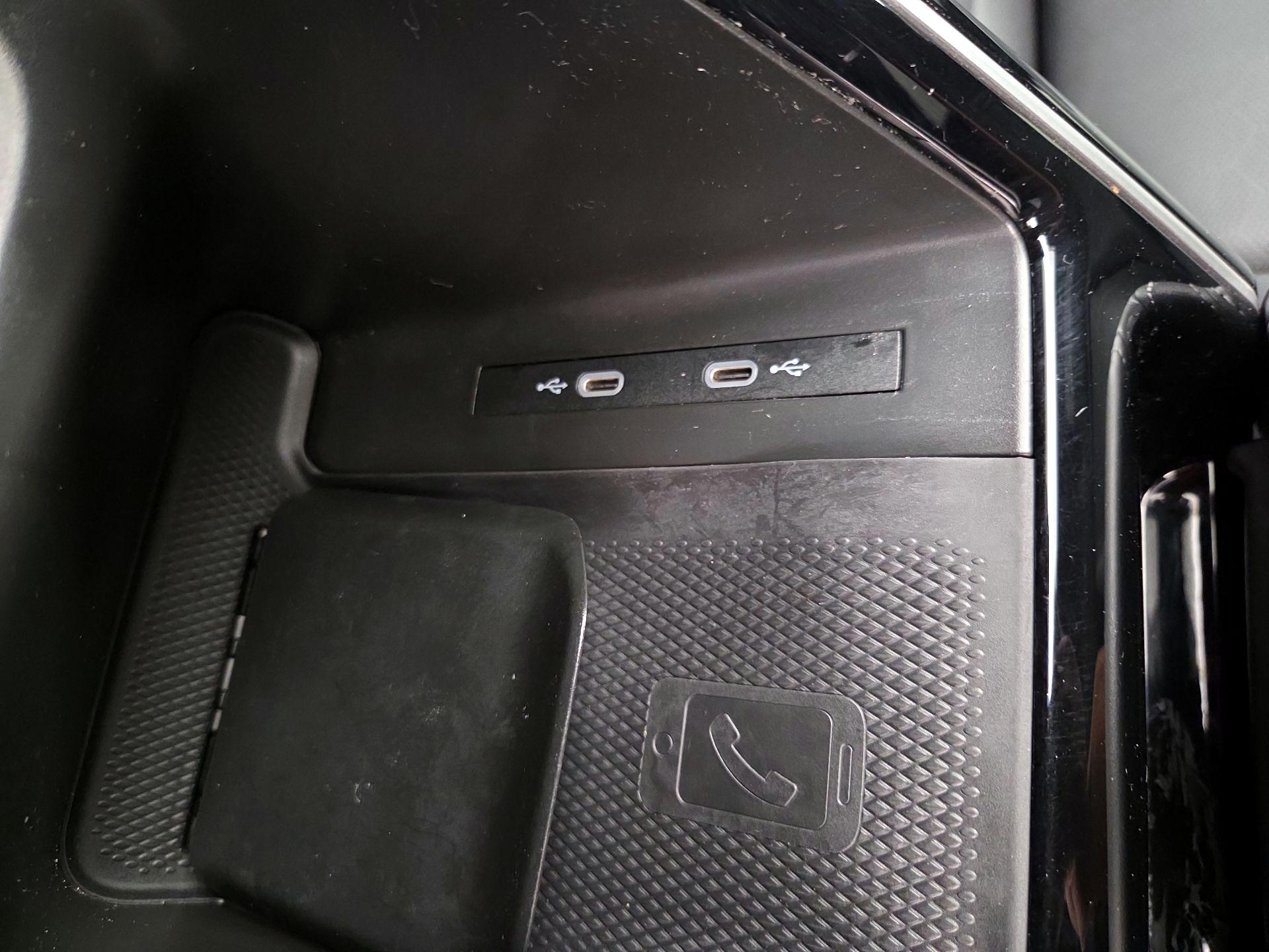 Thumbnail: 2023 Volkswagen ID.4 - 19