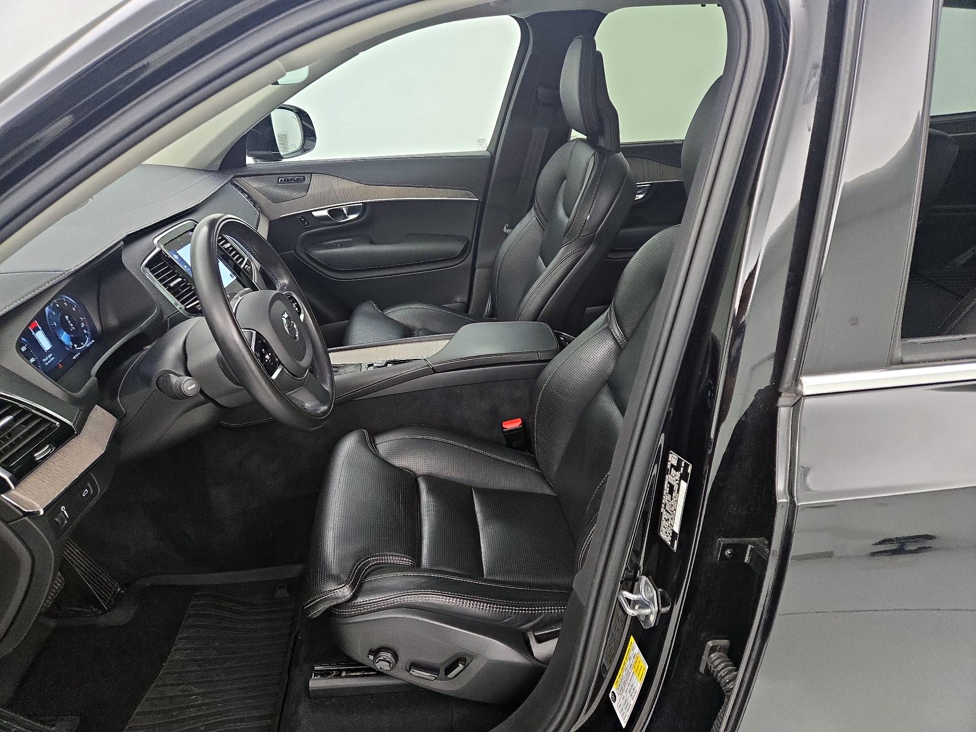 Thumbnail: 2021 Volvo XC90 - 11