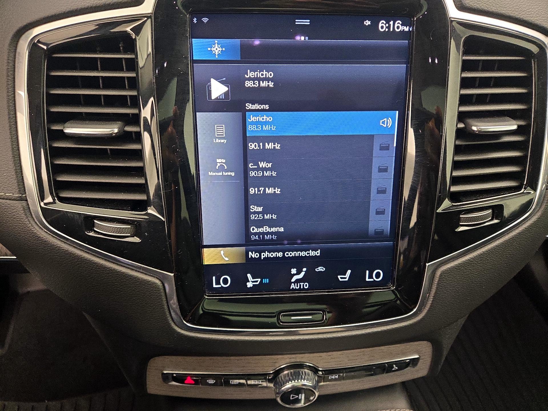 Thumbnail: 2021 Volvo XC90 - 16