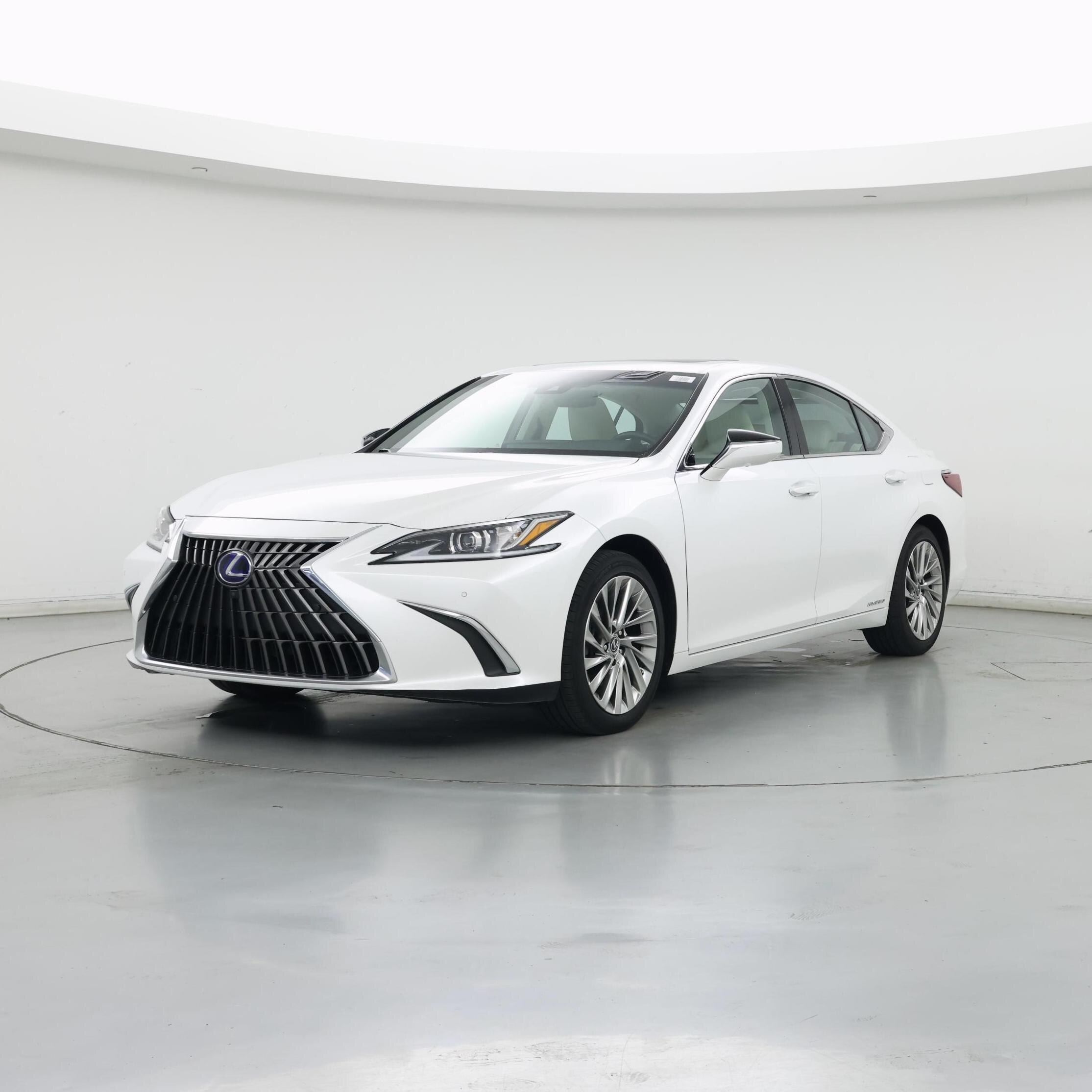 Thumbnail: 2022 Lexus ES - 4