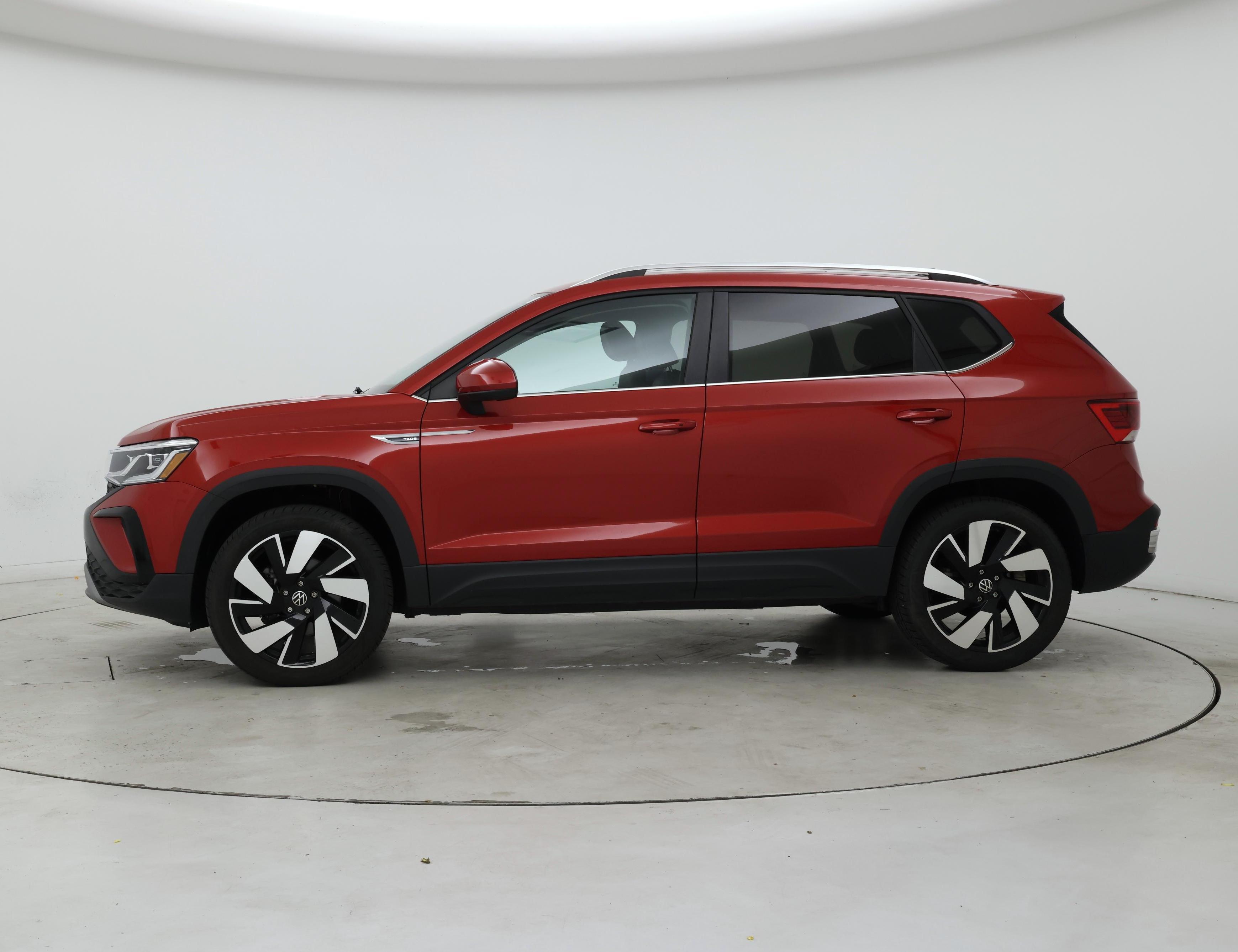Thumbnail: 2024 Volkswagen Taos - 3