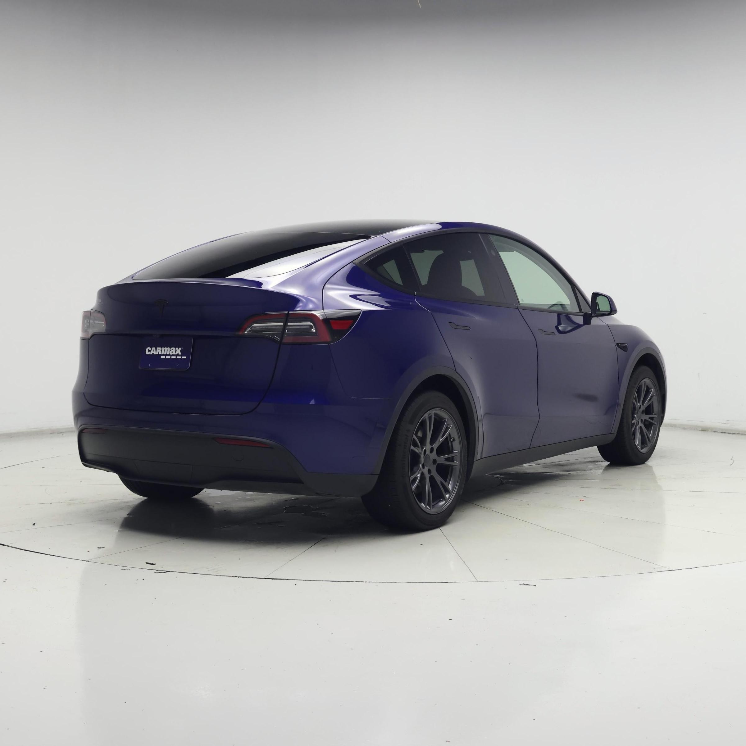 Thumbnail: 2024 Tesla Model Y - 8