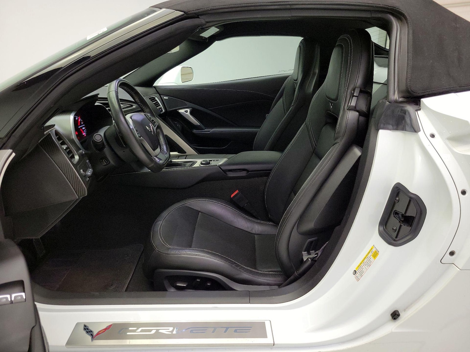 2016 Chevrolet Corvette 2LT - Photo 12