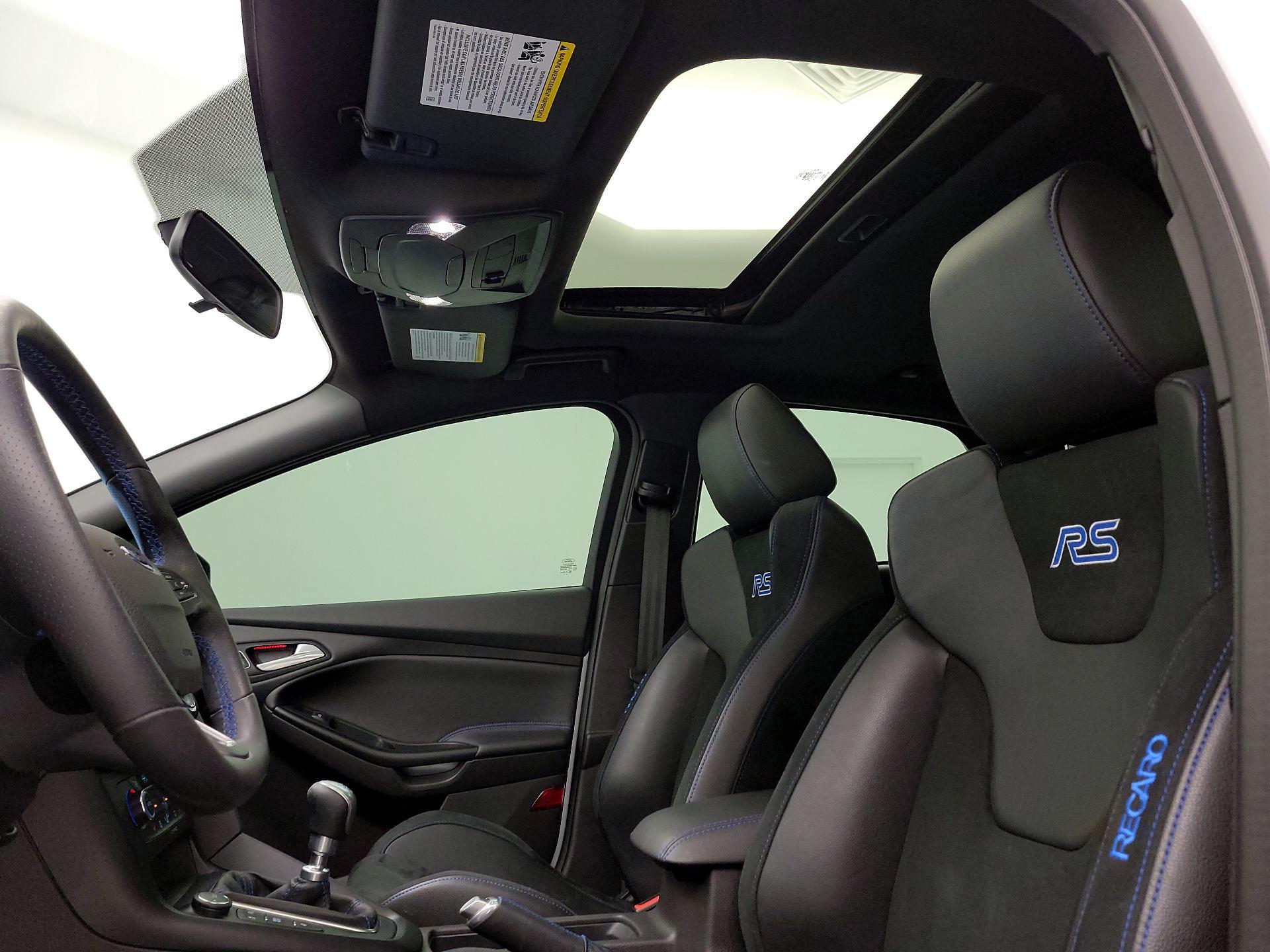 Thumbnail: 2017 Ford Focus - 20