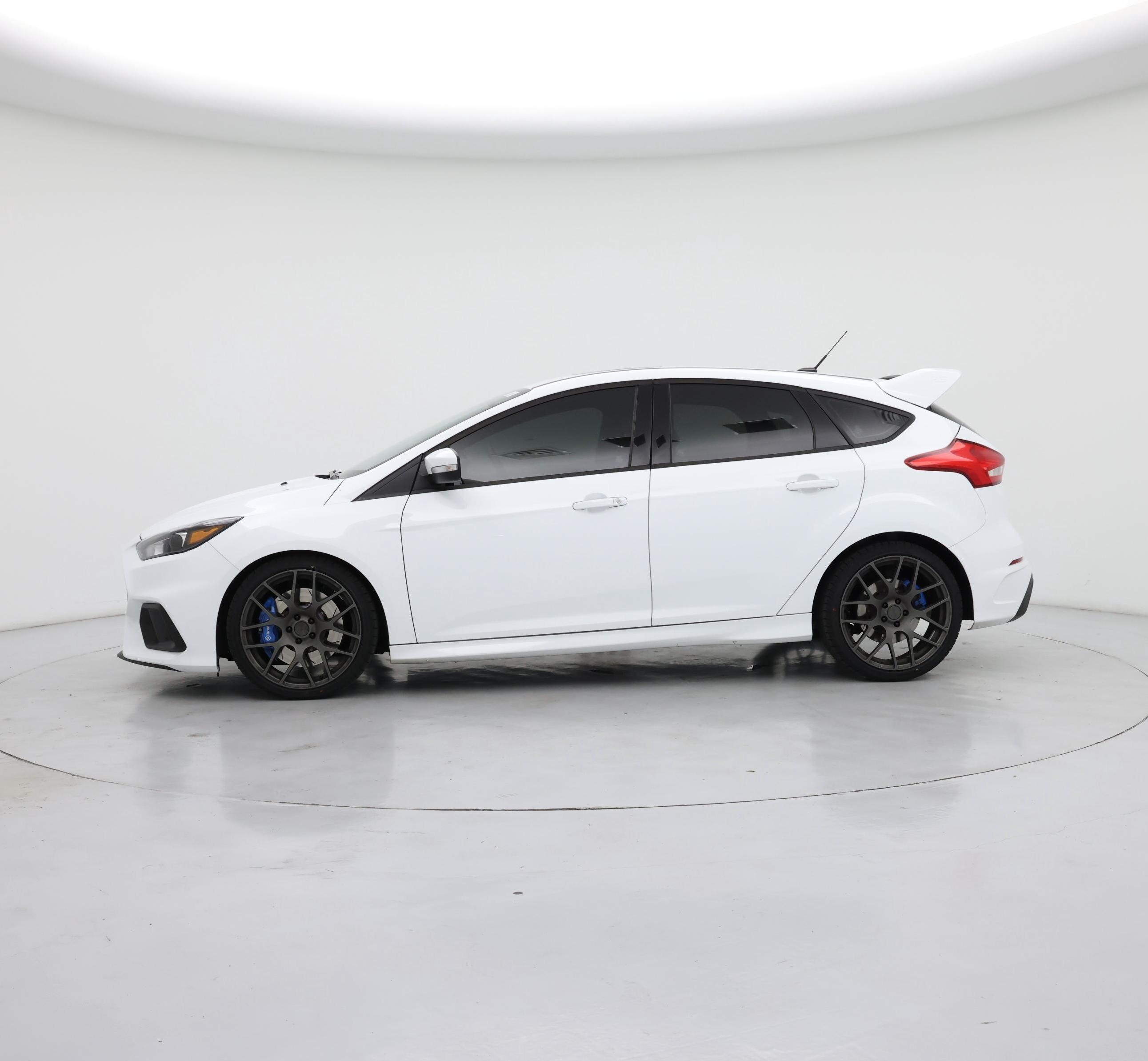Thumbnail: 2017 Ford Focus - 3
