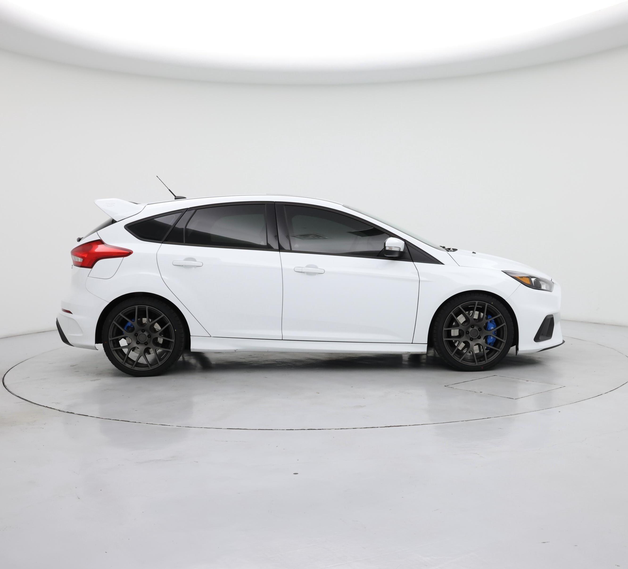 Thumbnail: 2017 Ford Focus - 7