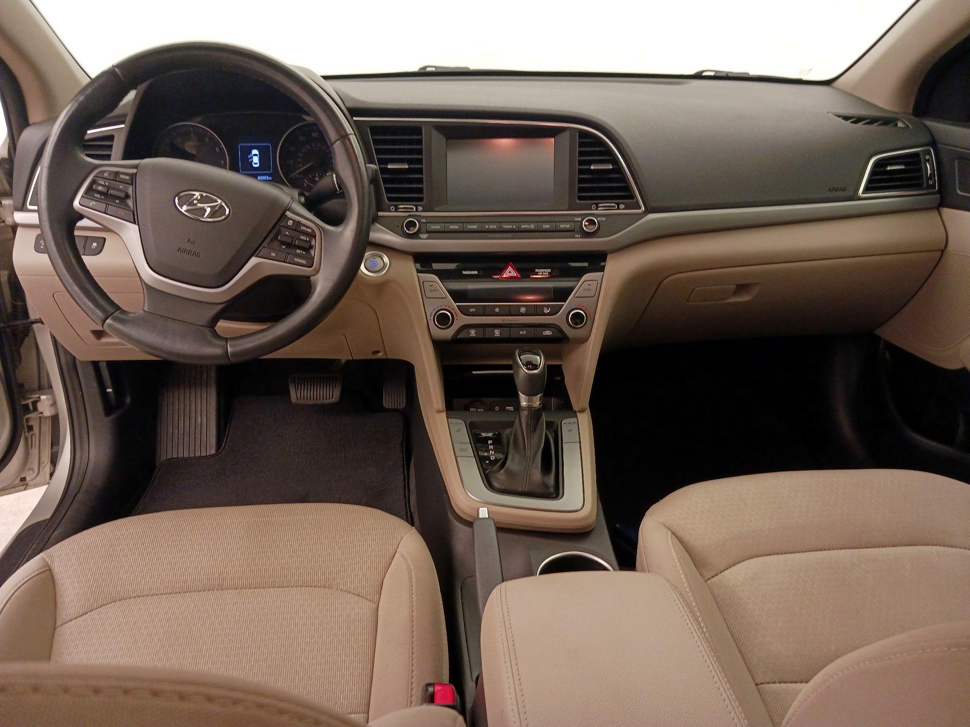 Thumbnail: 2017 Hyundai Elantra - 9