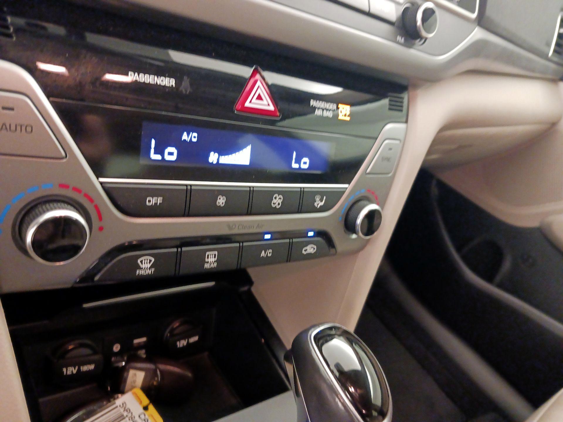 Thumbnail: 2017 Hyundai Elantra - 16