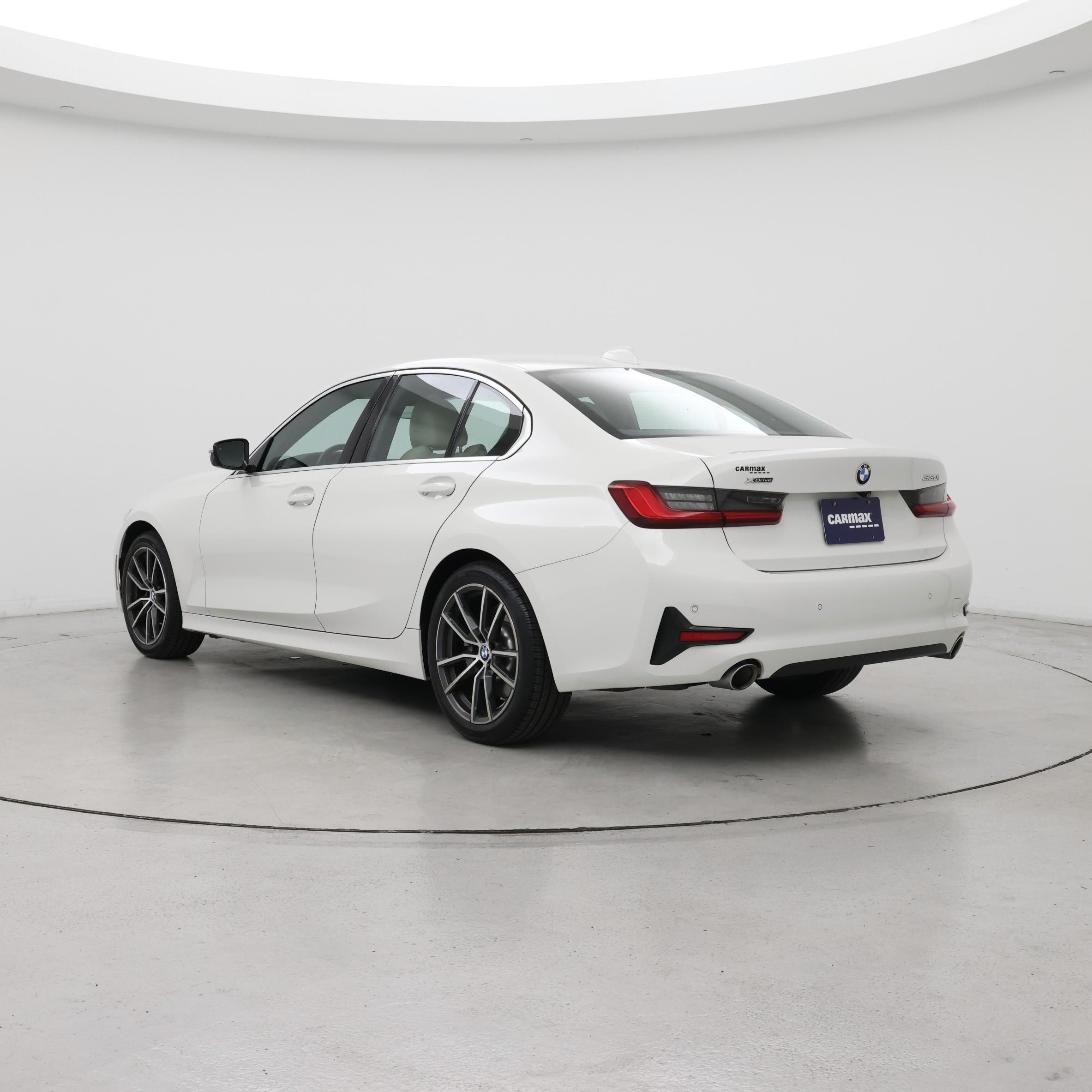 Thumbnail: 2020 BMW 3 Series - 2