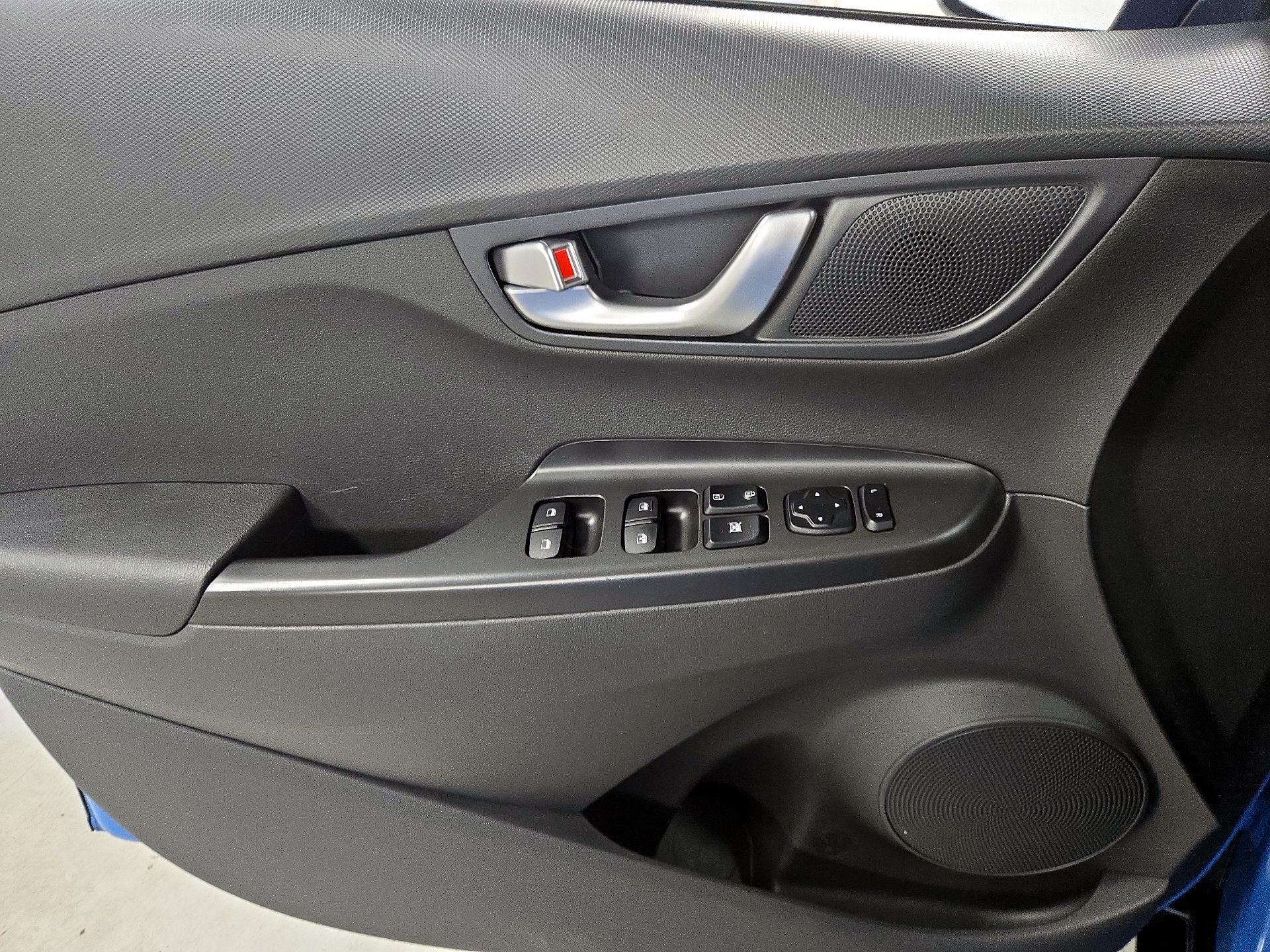 Thumbnail: 2022 Hyundai Kona - 12