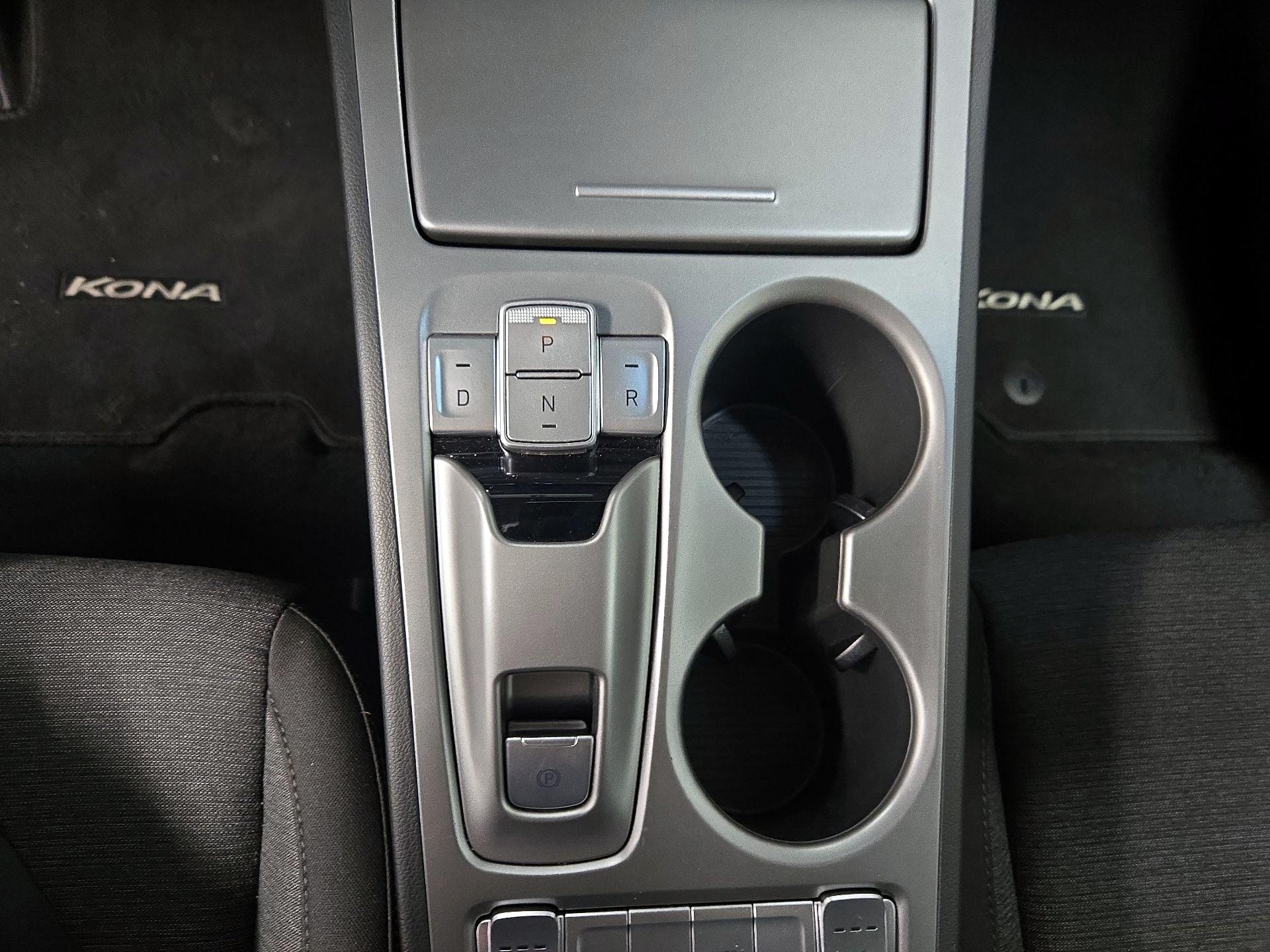 Thumbnail: 2022 Hyundai Kona - 17