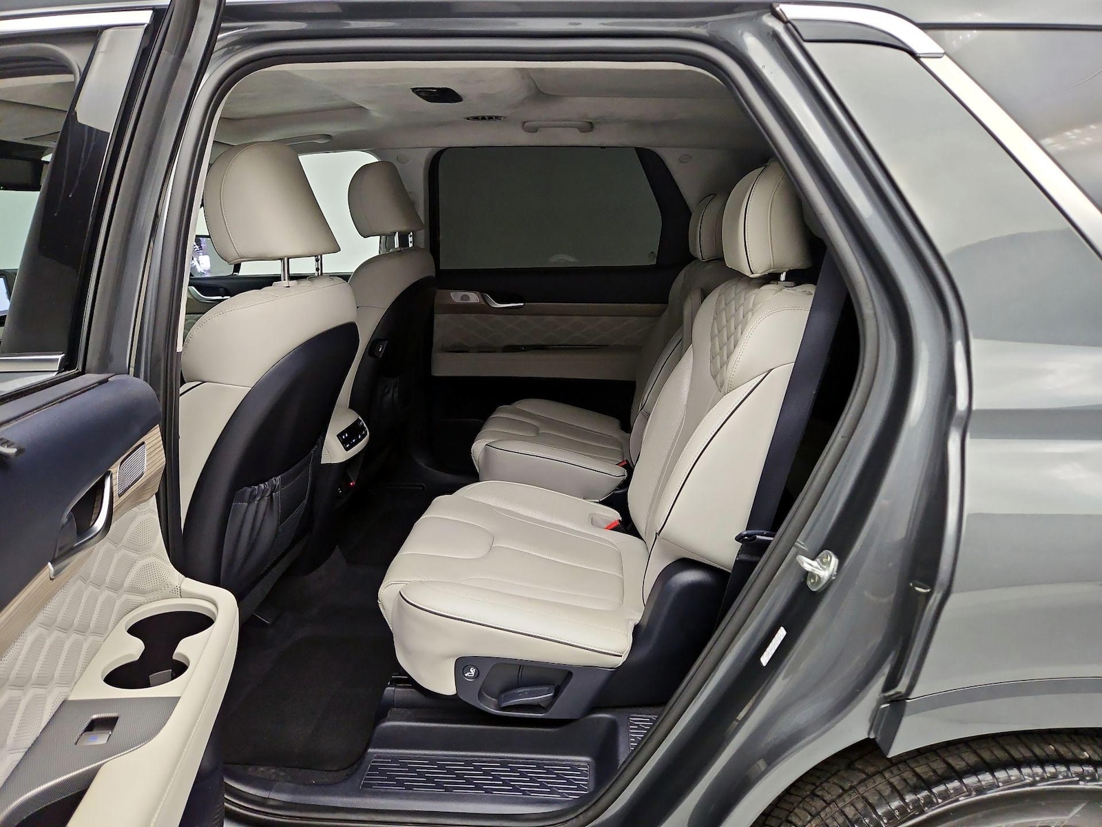 Rear Air Conditioning