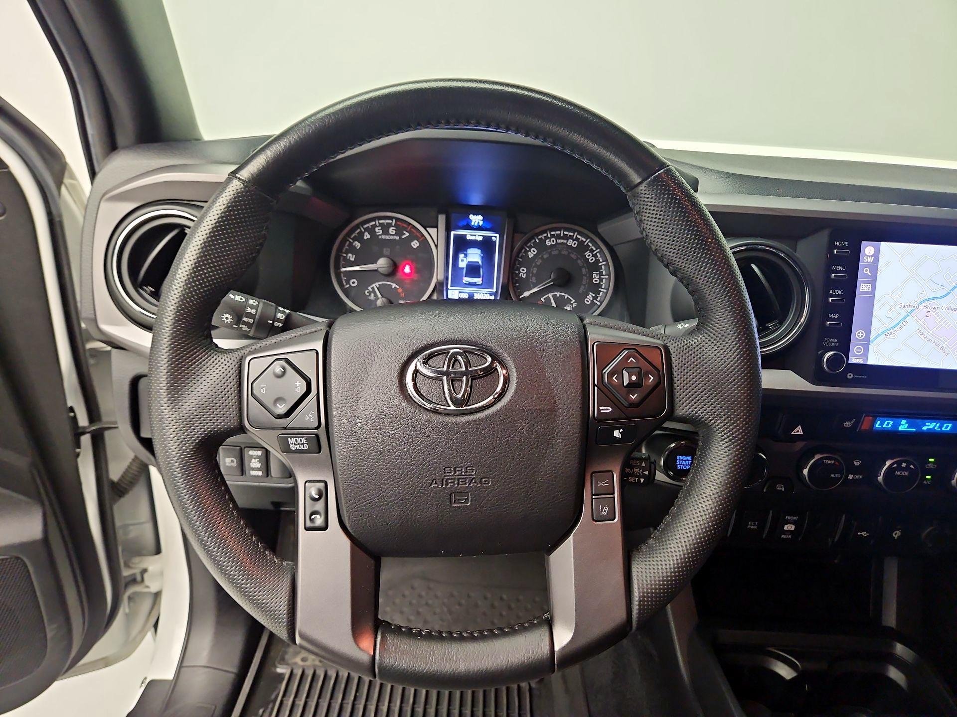 Thumbnail: 2022 Toyota Tacoma - 10