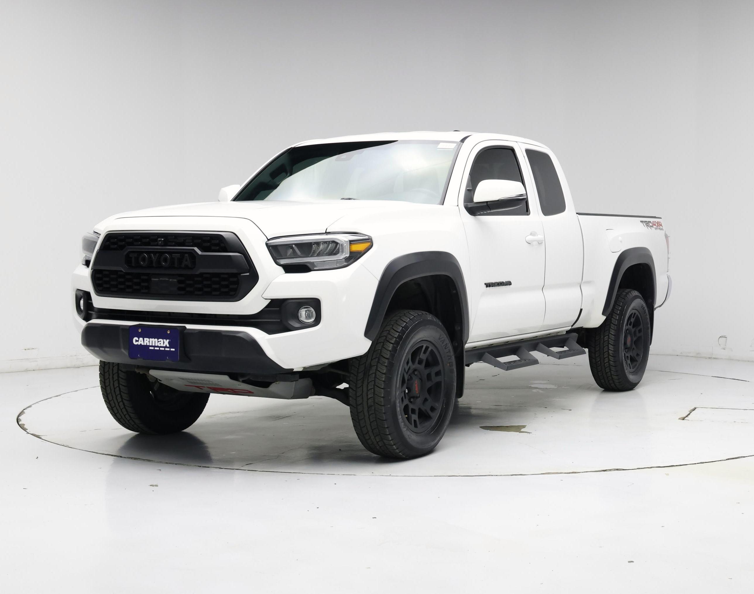 Thumbnail: 2022 Toyota Tacoma - 4