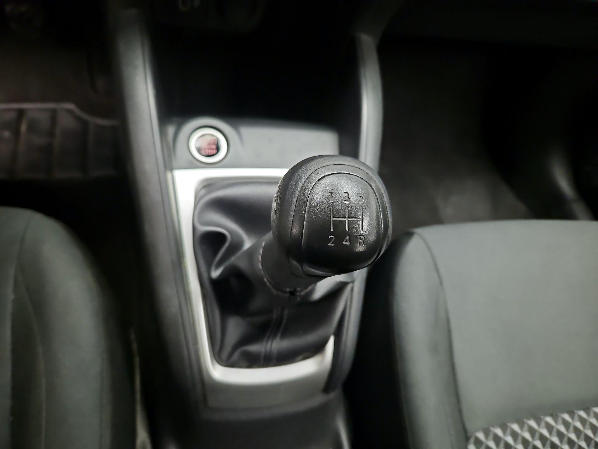 Thumbnail: 2021 Nissan Versa - 17