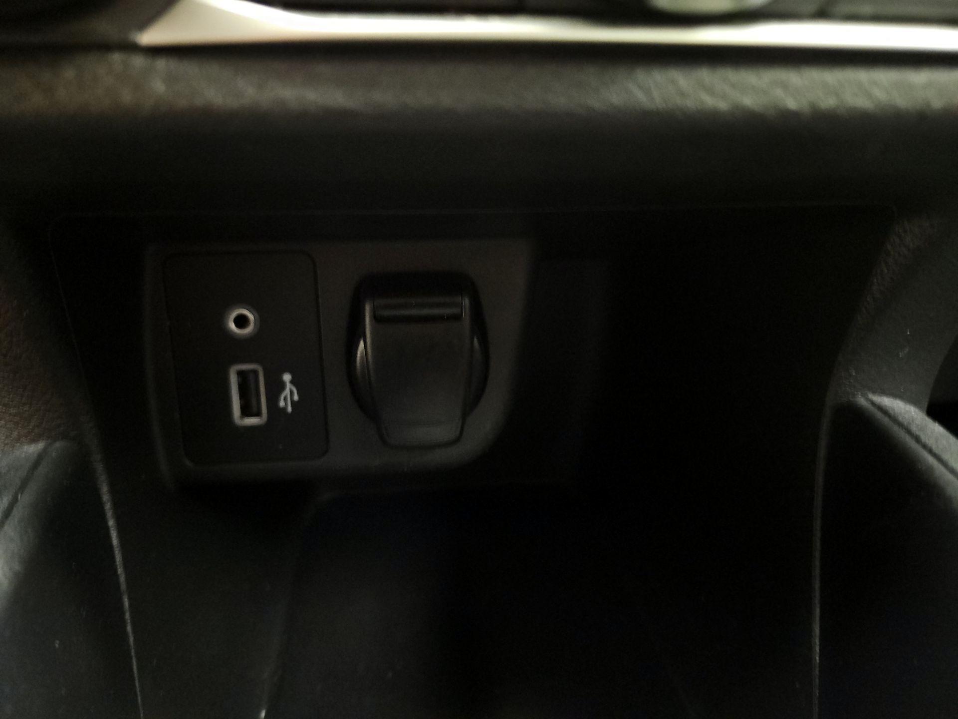 Thumbnail: 2021 Nissan Versa - 18