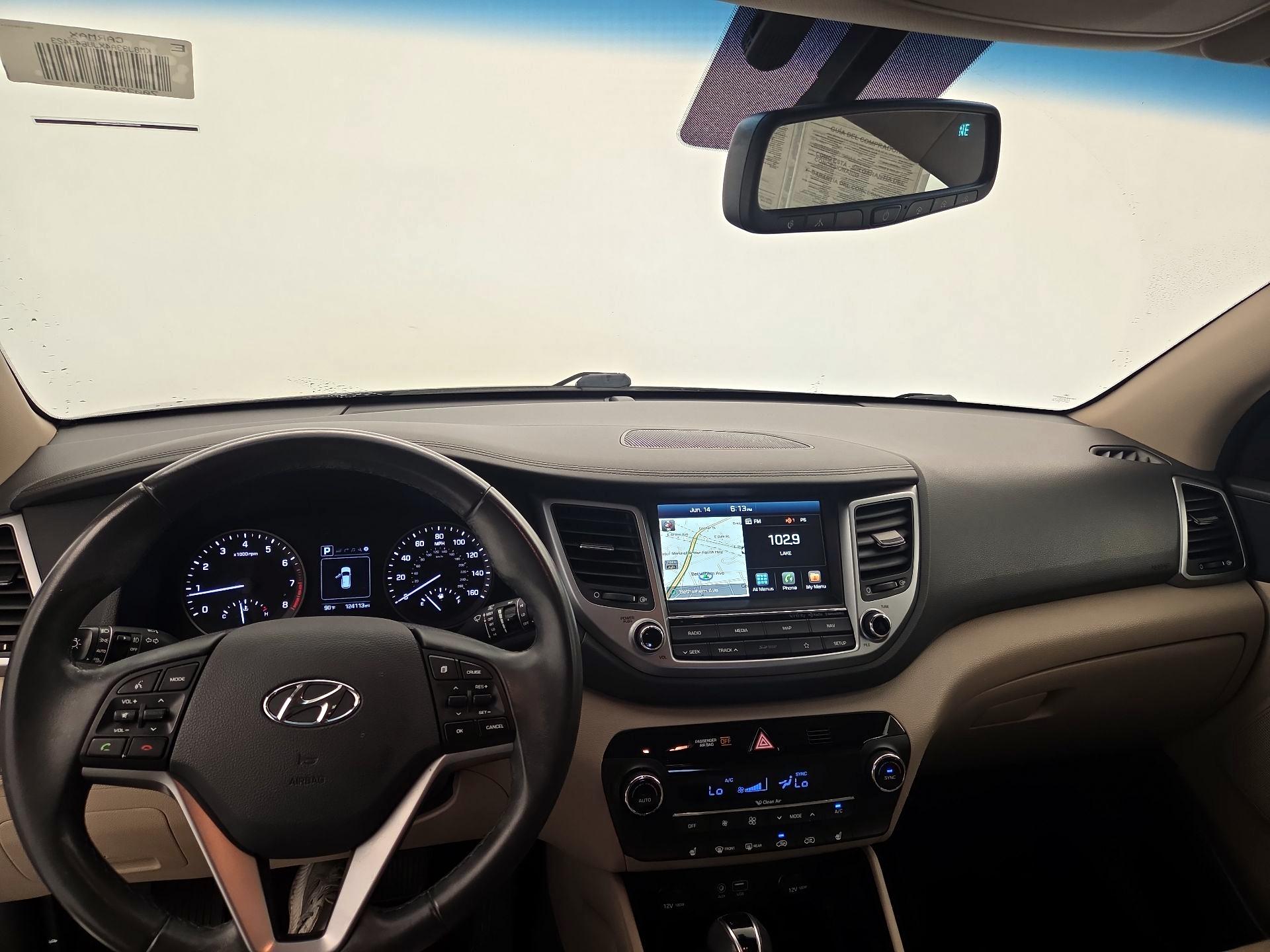 Thumbnail: 2018 Hyundai Tucson - 9