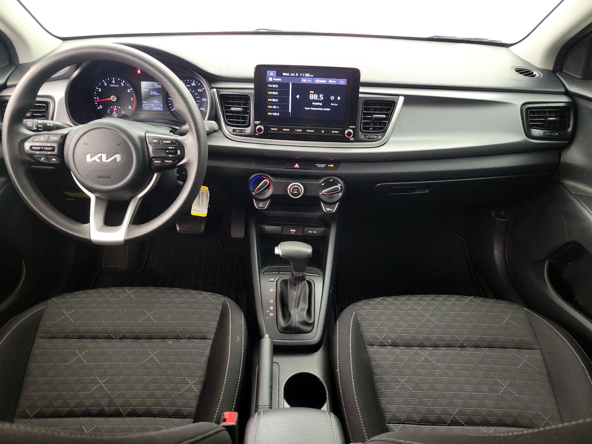 Thumbnail: 2023 Kia Rio - 9