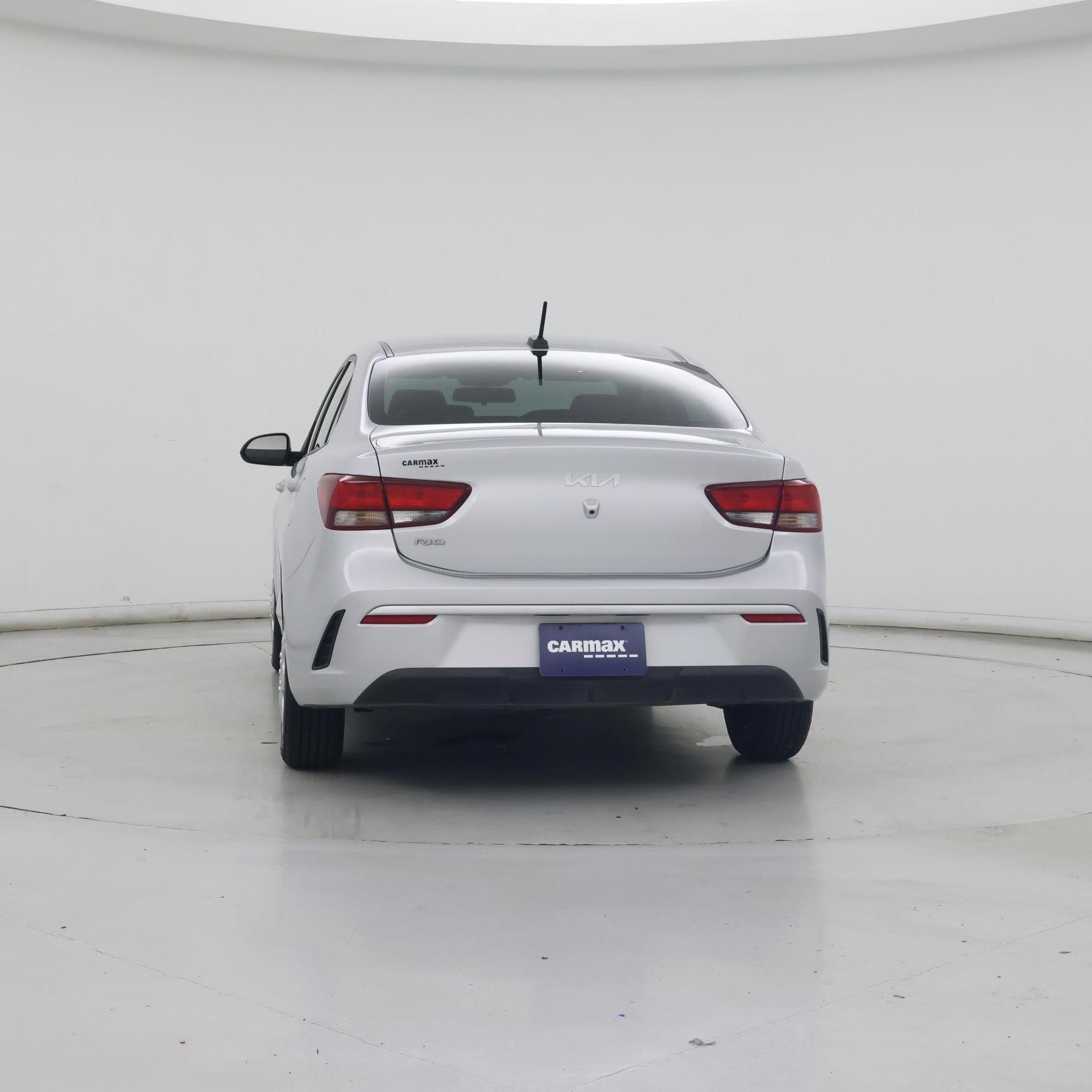 Thumbnail: 2023 Kia Rio - 6