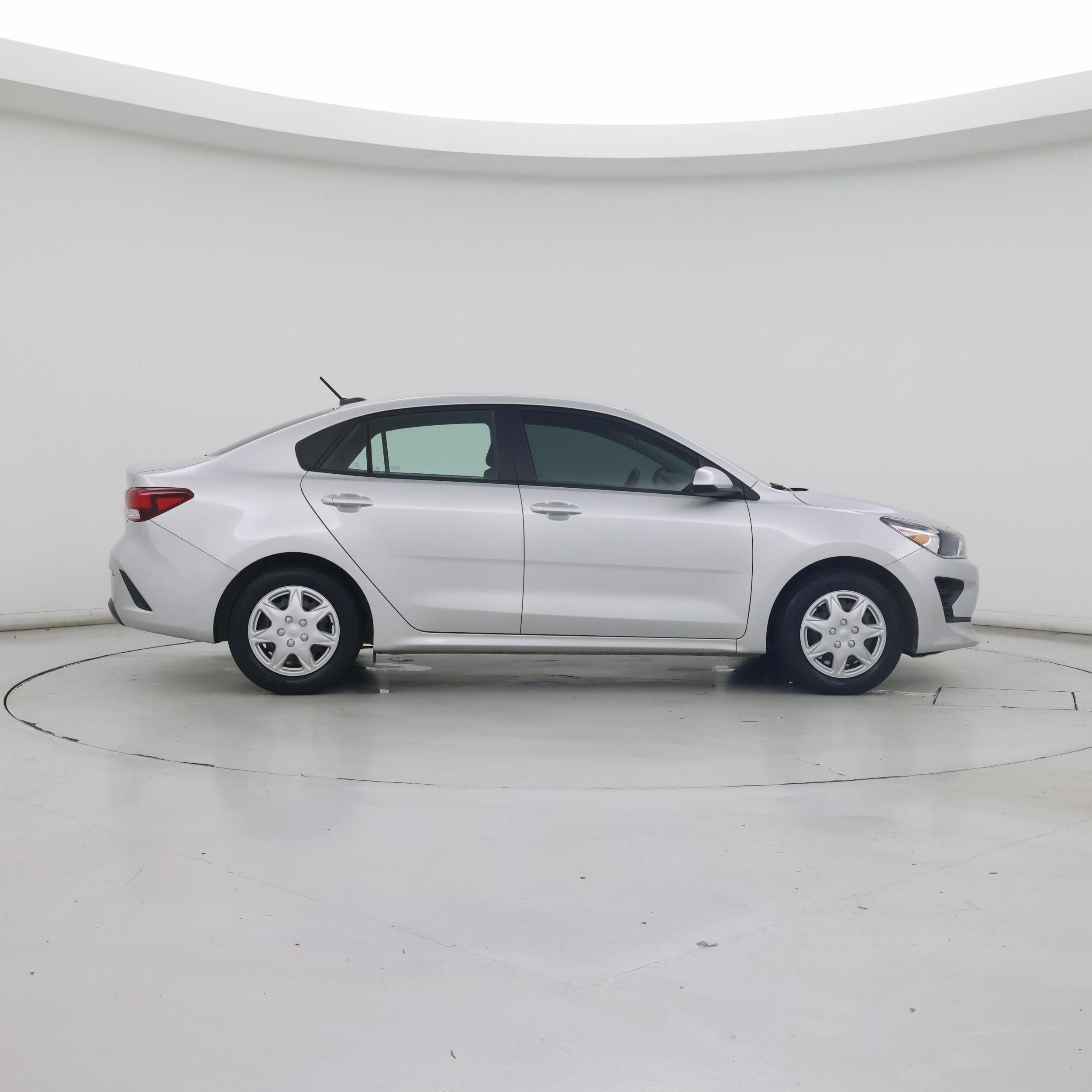 Thumbnail: 2023 Kia Rio - 7
