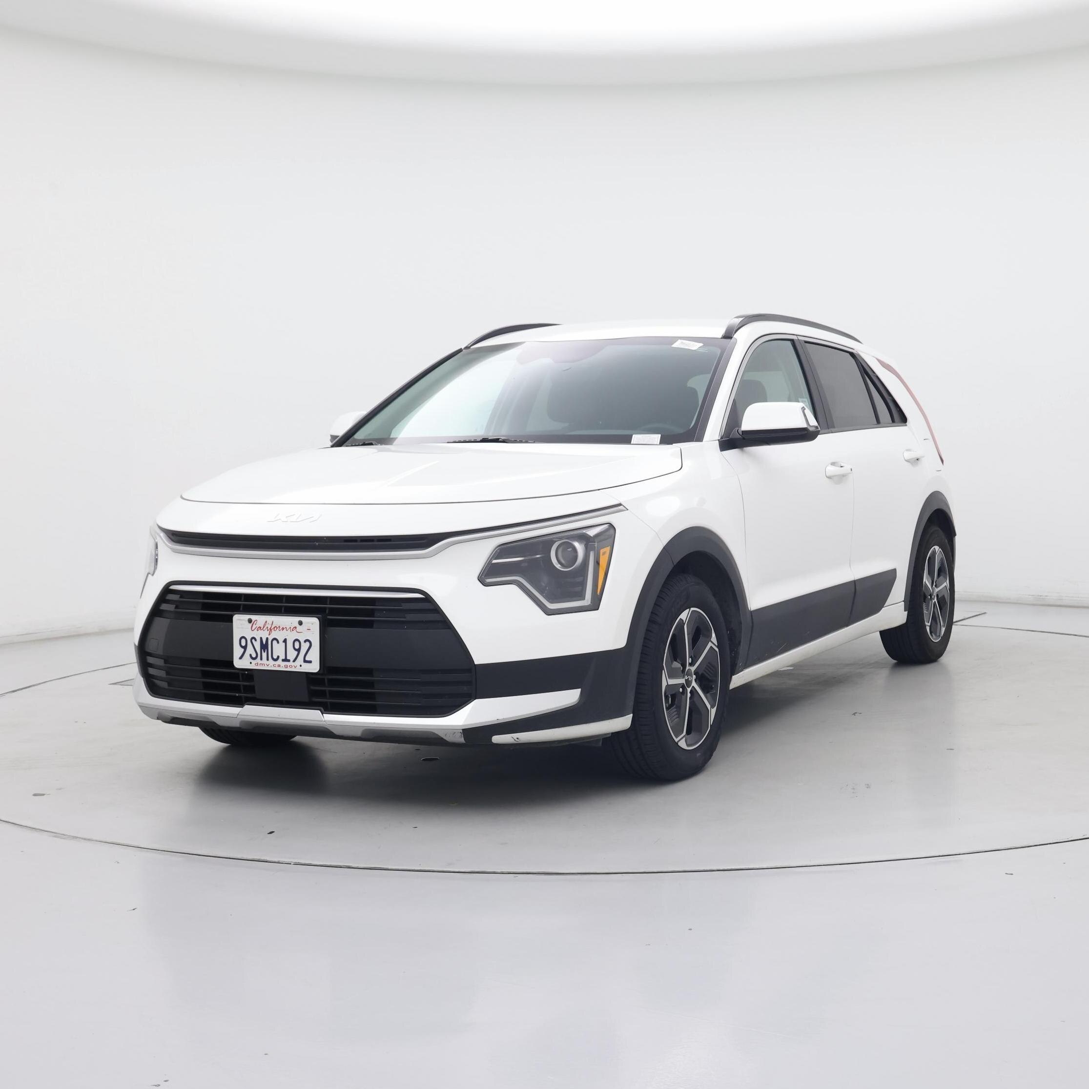 Thumbnail: 2025 Kia Niro - 4